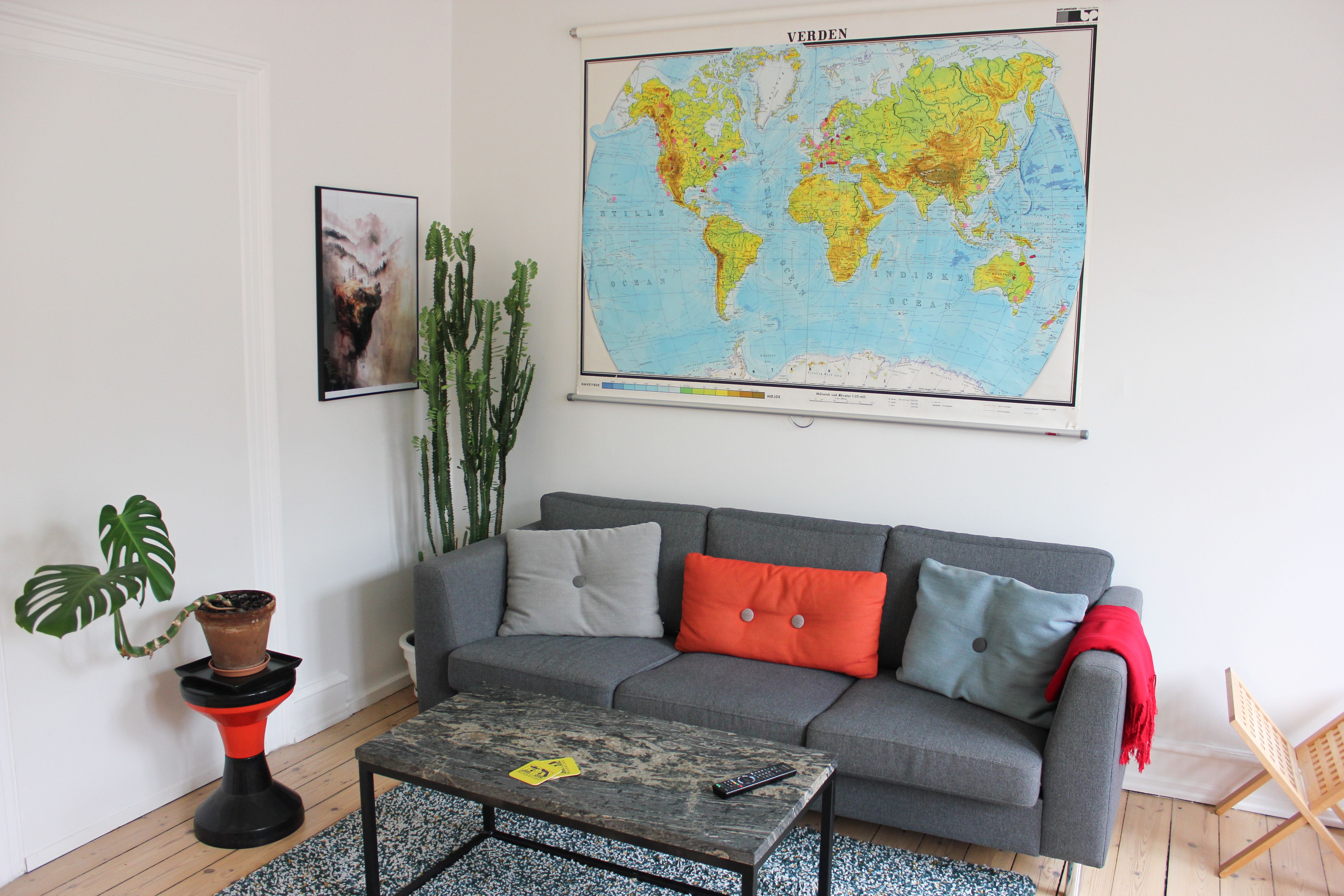 Furnished, bright and cozy 3-room Apartment in Frederiksberg’s Svømmehalskvarter – 68 m² with large courtyard balcony