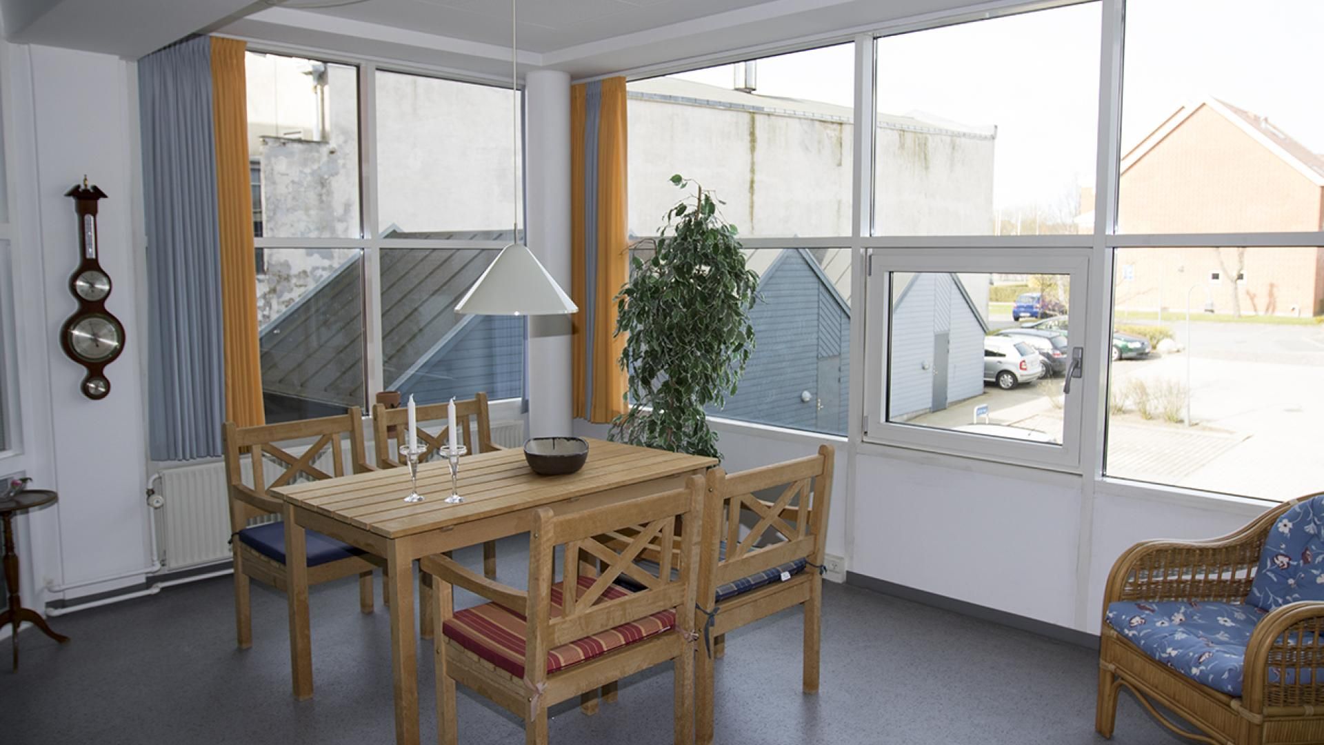 2 værelses lejlighed på Danmarksgade i Frederikshavn udlejes