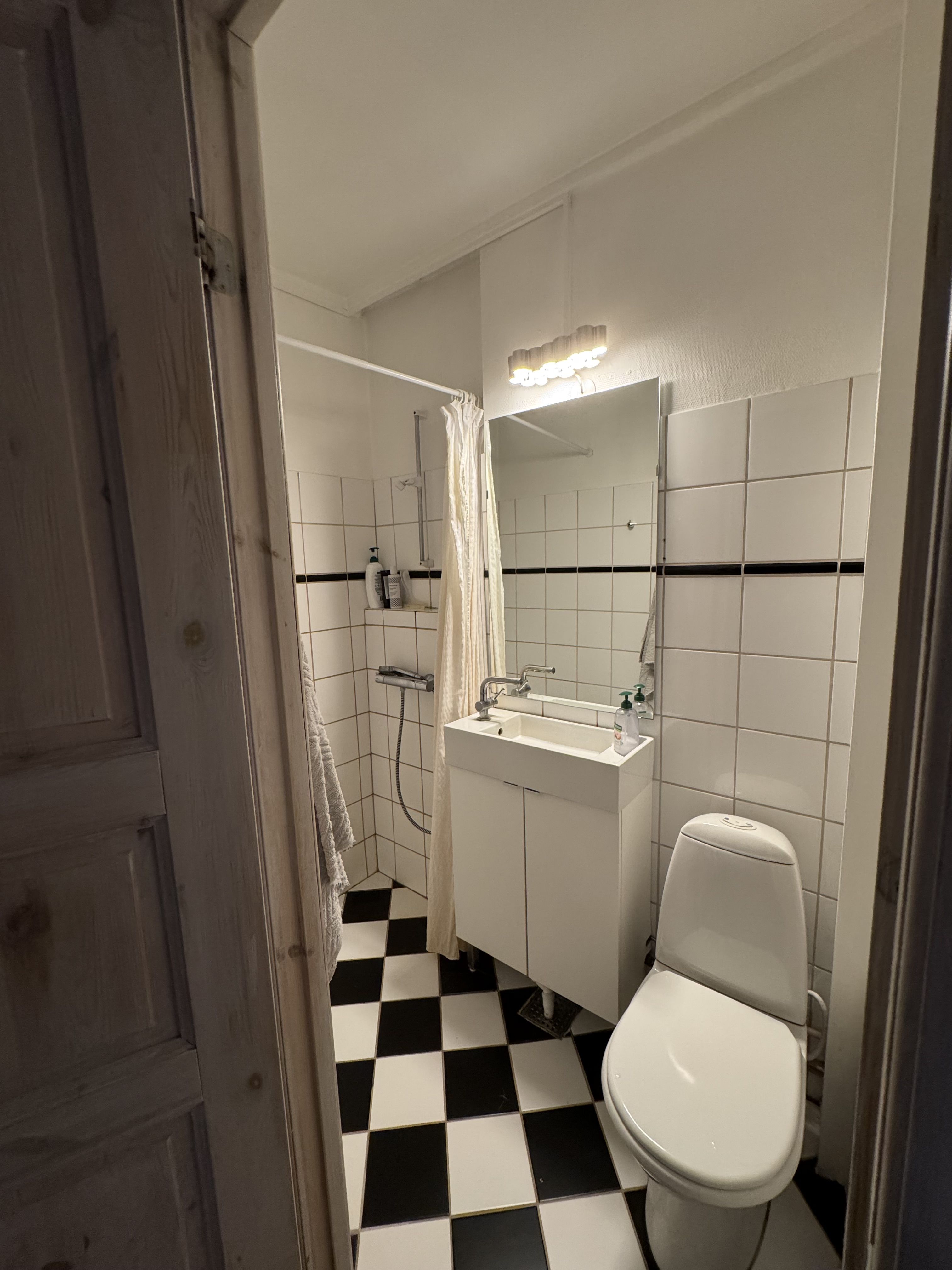 Dejlig 4 værelses lejlighed i centrum af Fredericia