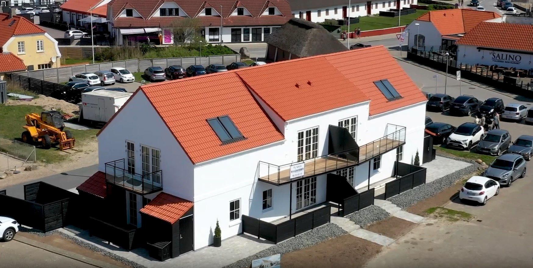 SKUK LEJLIGHED MED DEN PERFEKT BELIGGENHED NÆR TORVET, STRANDEN, CAFÉERNE OG RESTAURANTERNE