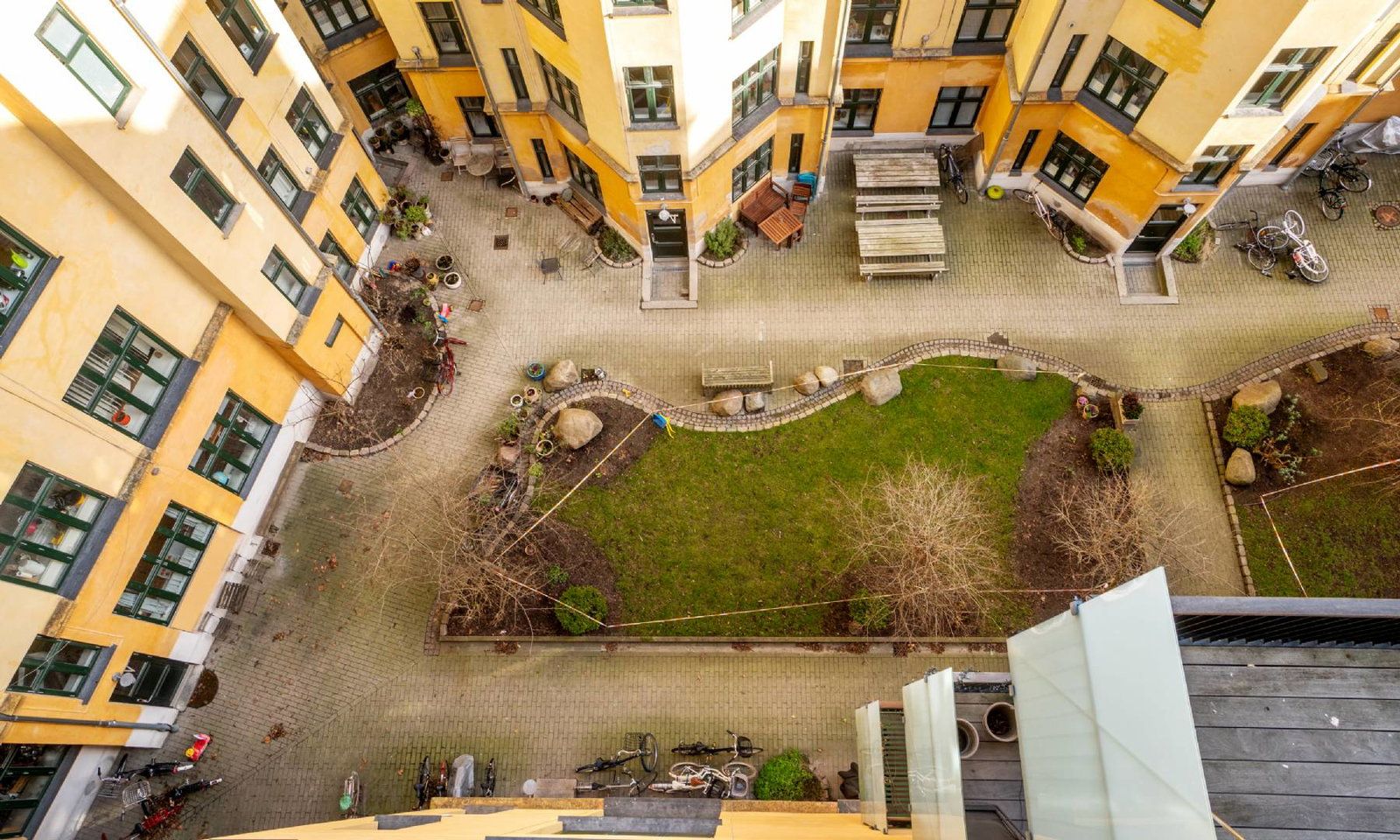 Charmerende og rummelig lejlighed nær Nordhavn St.