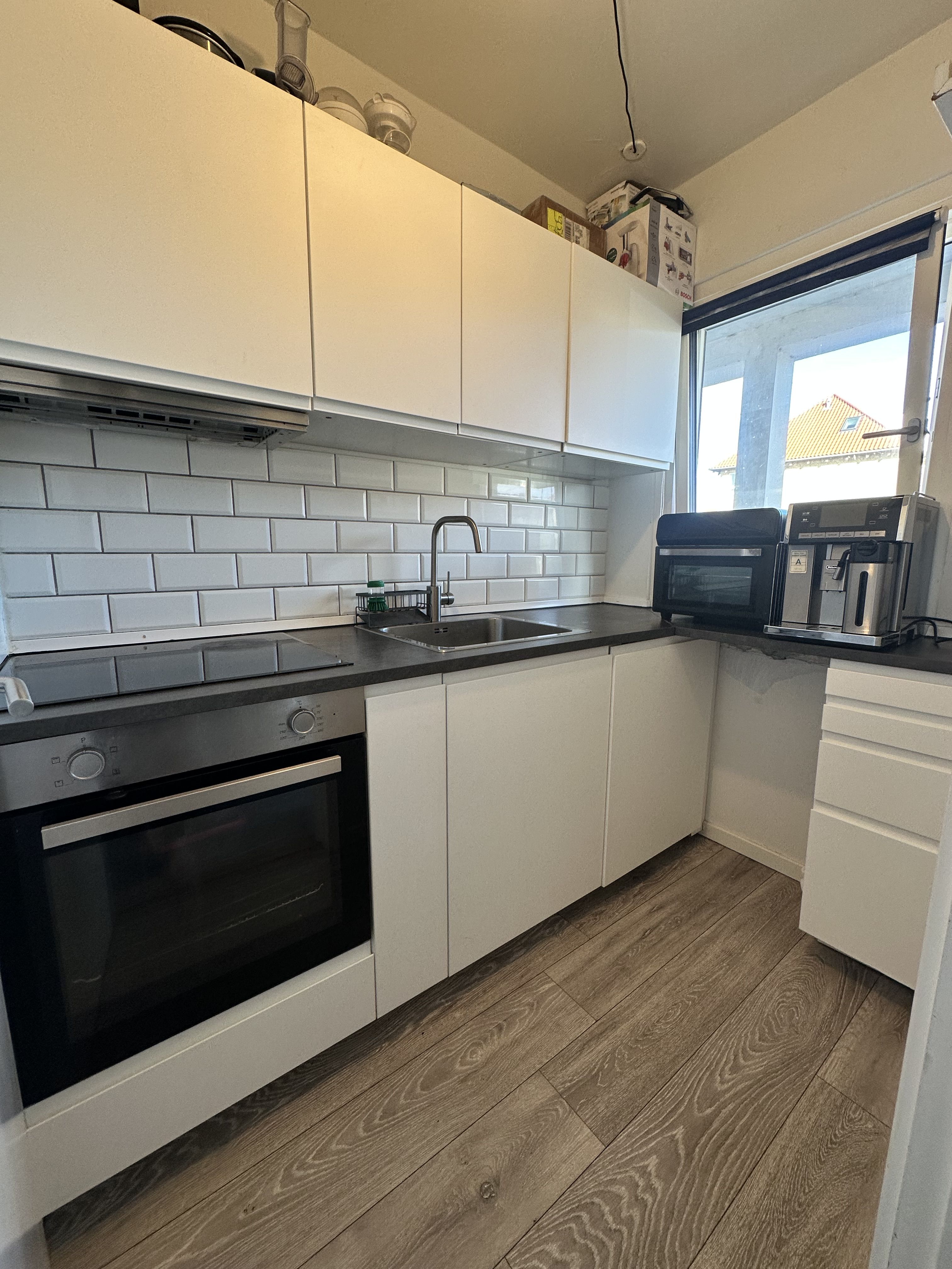 Furnished 52 m² apartment with balcony – Short term Dec–Jan