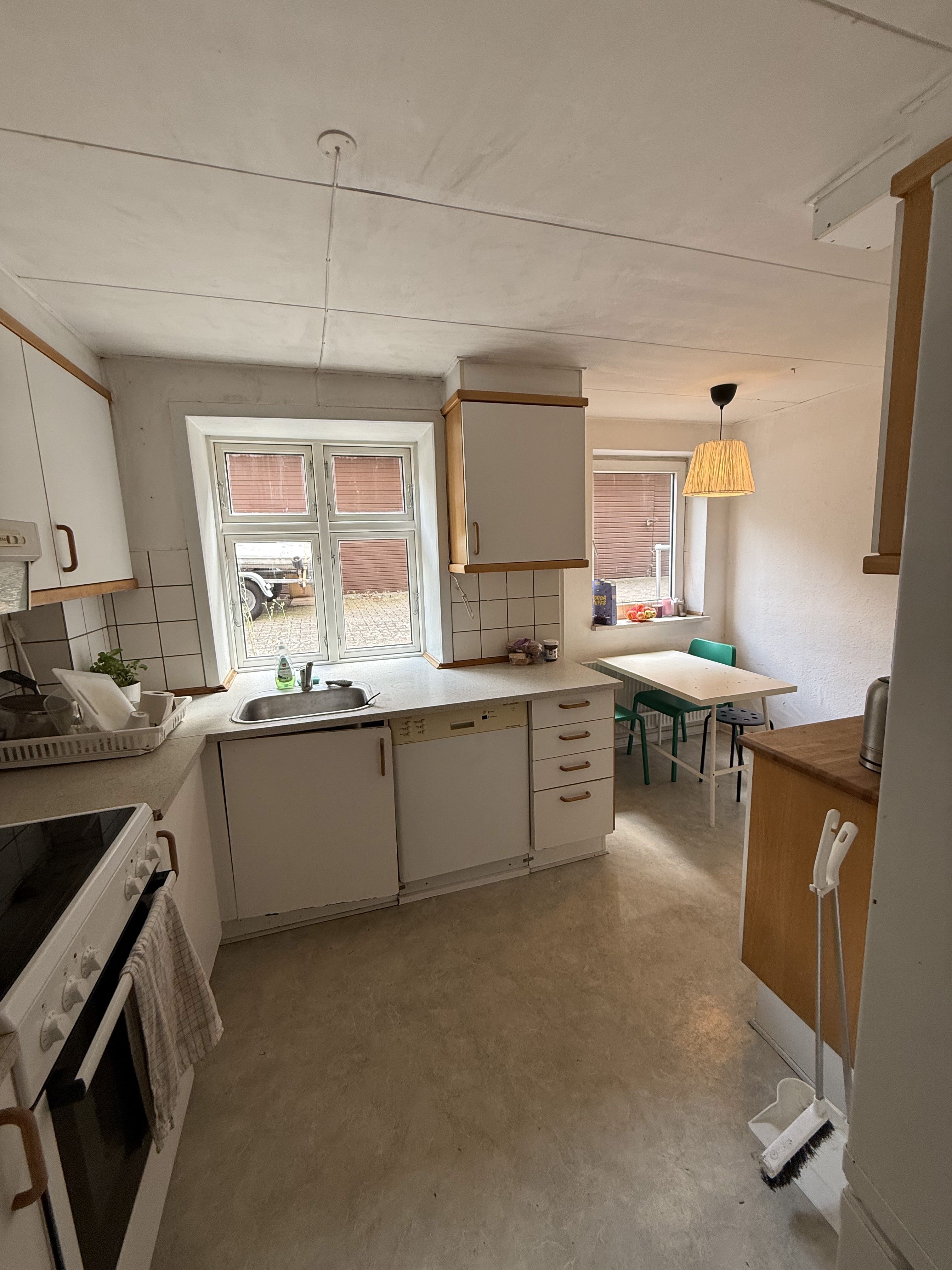 ✨ Stort værelse ledigt i hyggeligt bofællesskab for kvinder🏡