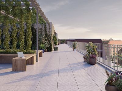 Unik Penthouse hjørne lejlighed med 3,8m til loft og flere altaner. Flot udsigt over byen og Aros buen