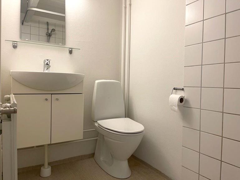Skøn 1-værelses lejlighed midt i Odense C
