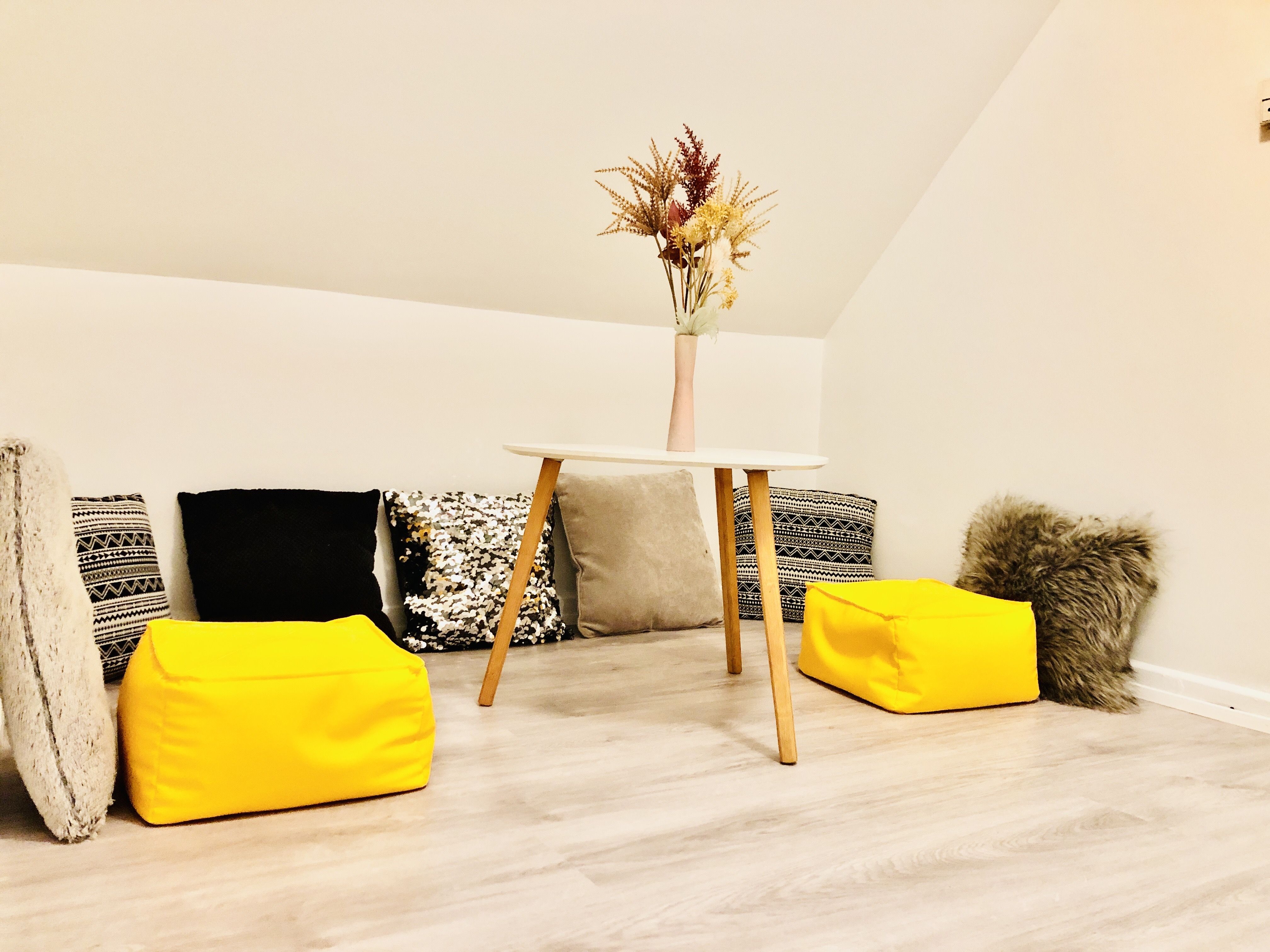 Rooms in House 