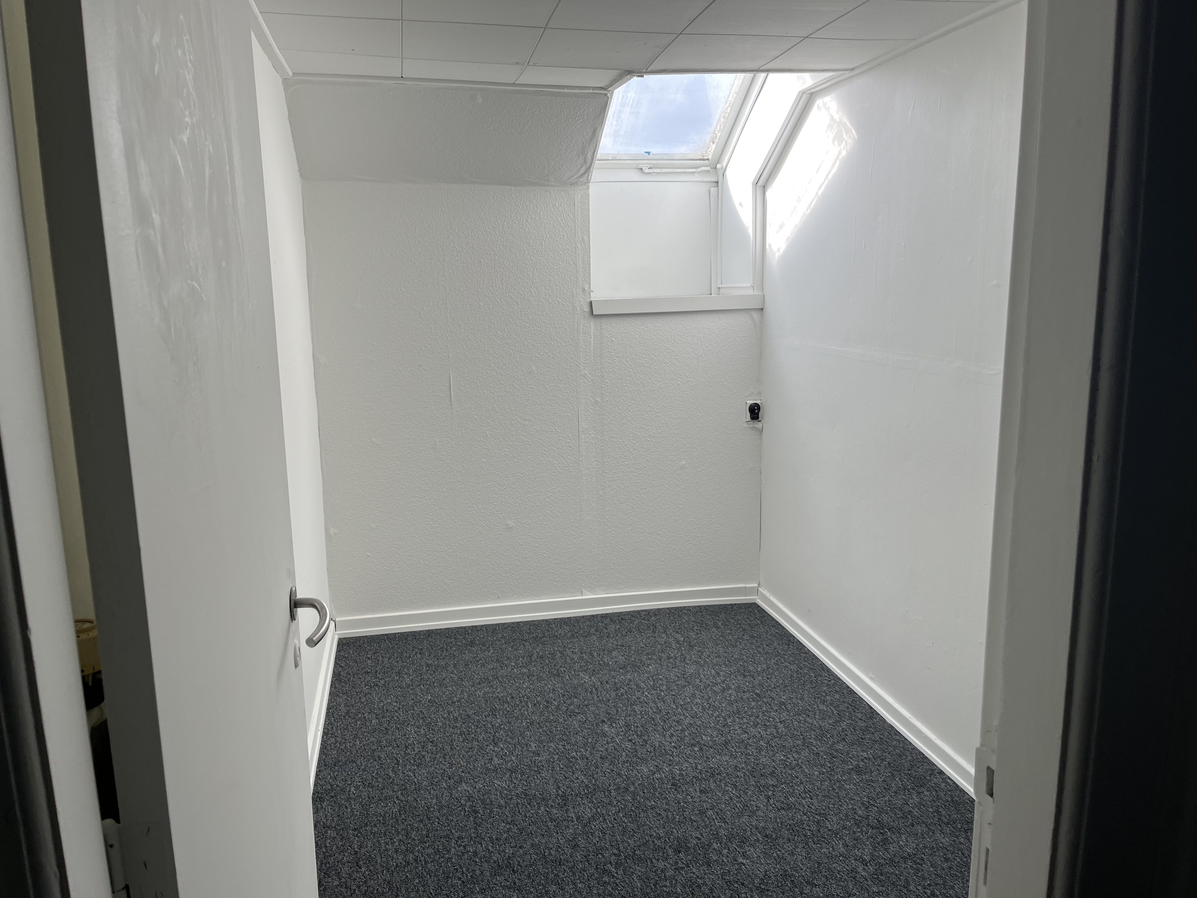 Stor lejlighed midt i Bredsten by