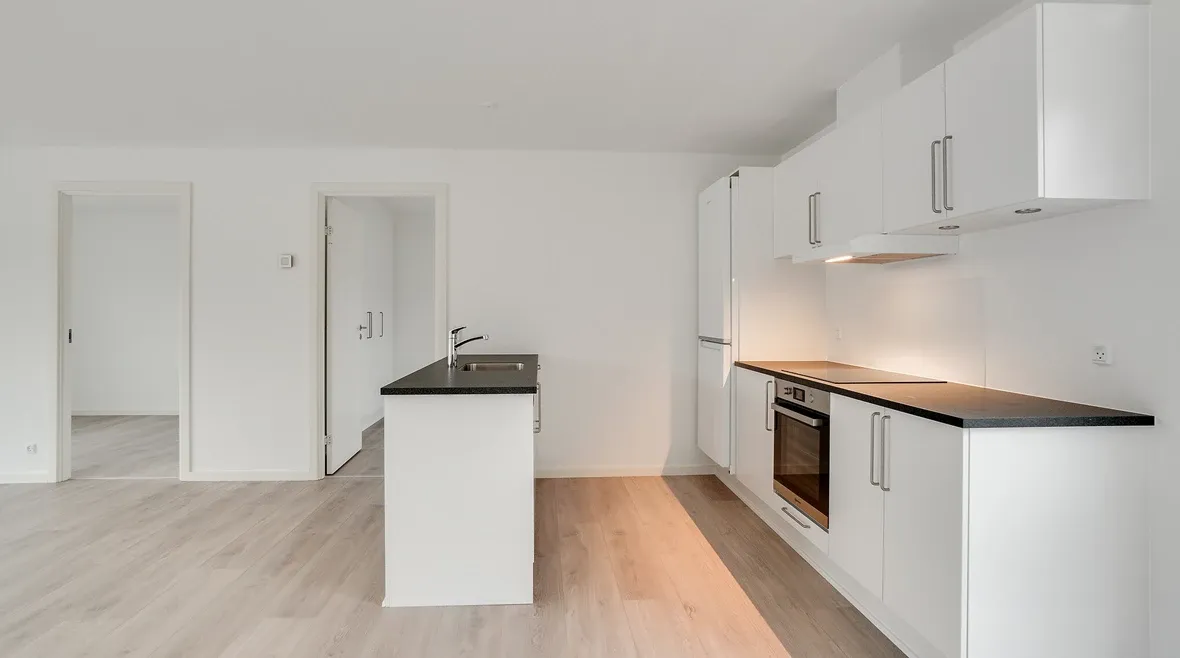 VELINDRETTET RÆKKEHUS I VINDING