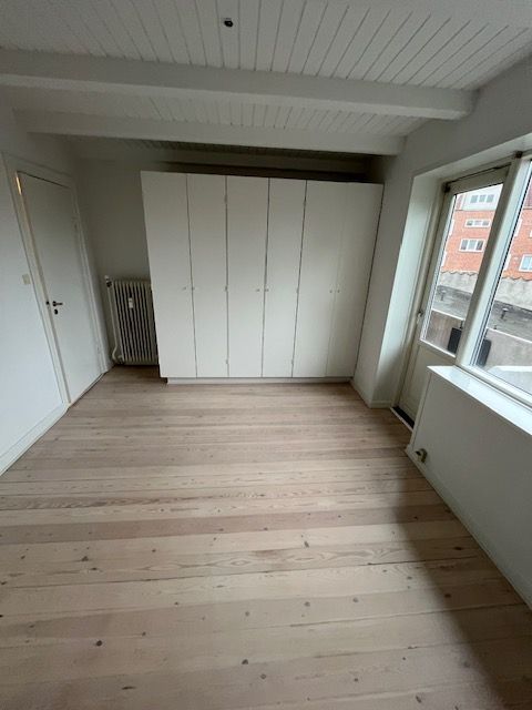 Fin lille lejlighed i roligt baggårdsmiljø