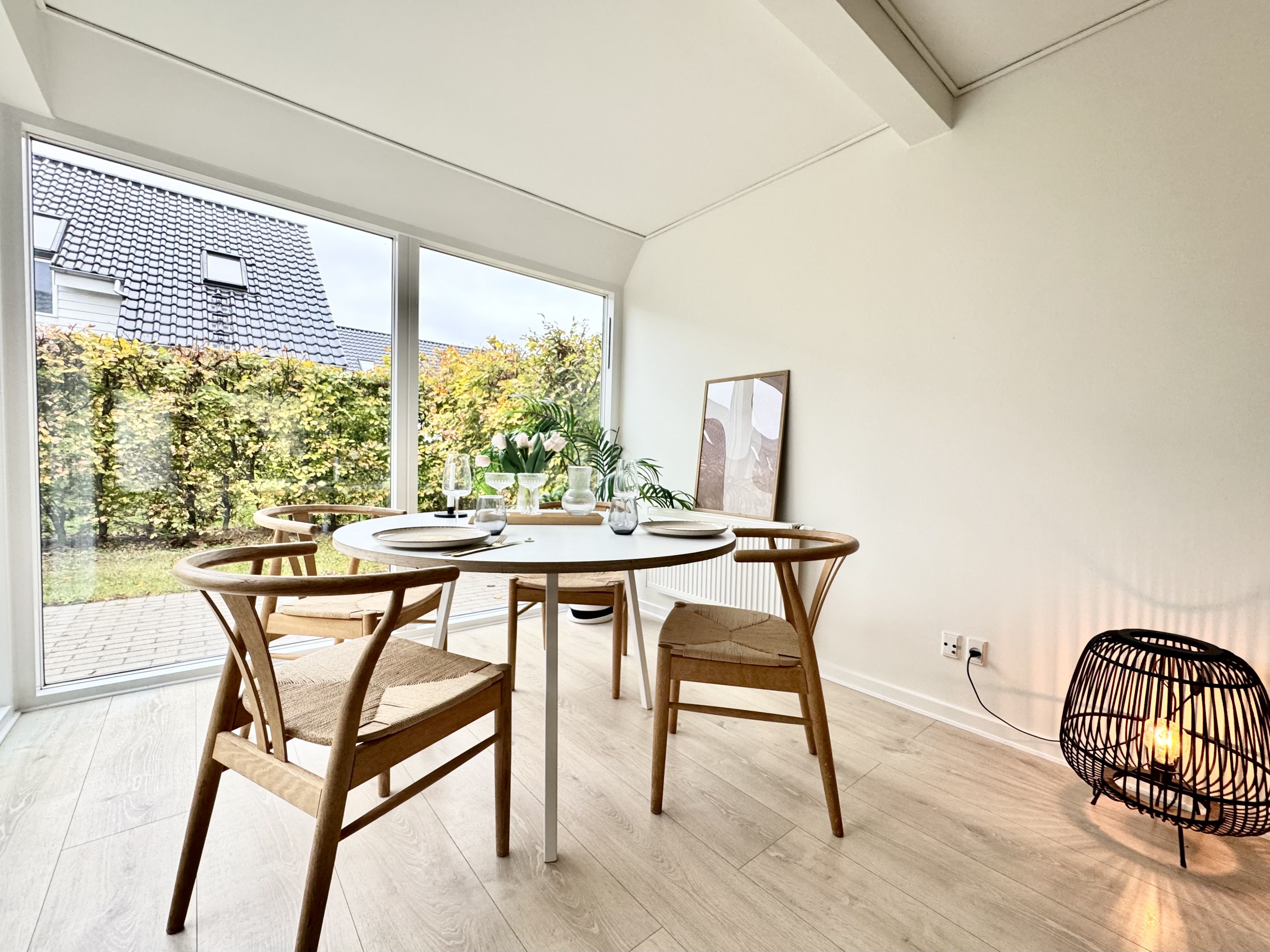 Tilst - en moderne forstad med alt hvad du drømmer om!