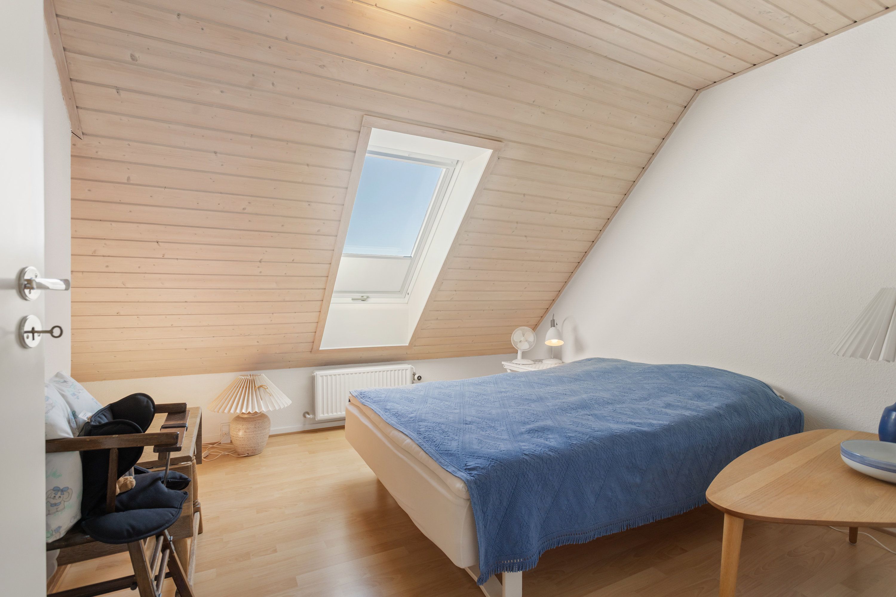 3 Værelses Rækkehus med egen have, skur og carport.
