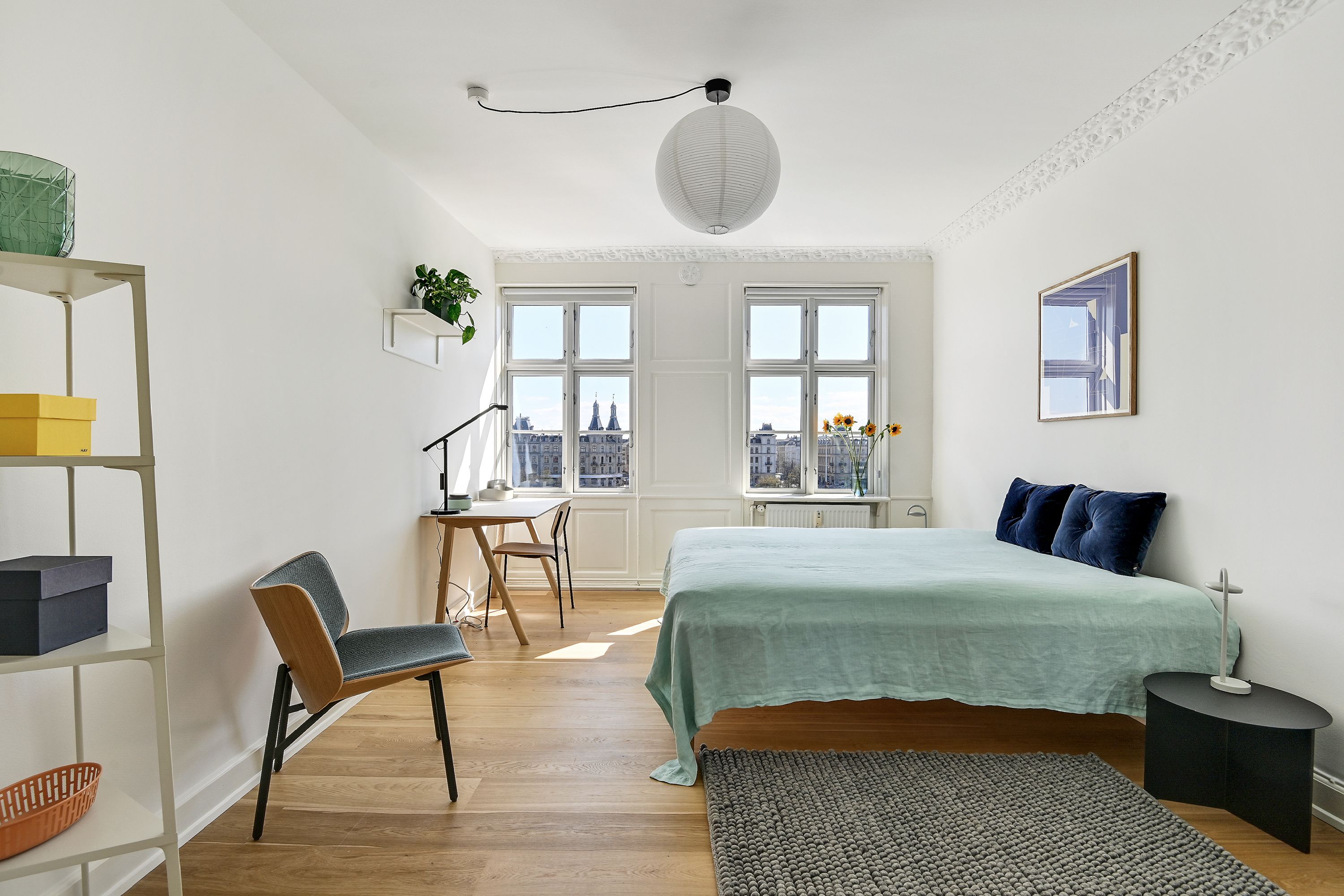 Furnished co-living apartment for working professionals