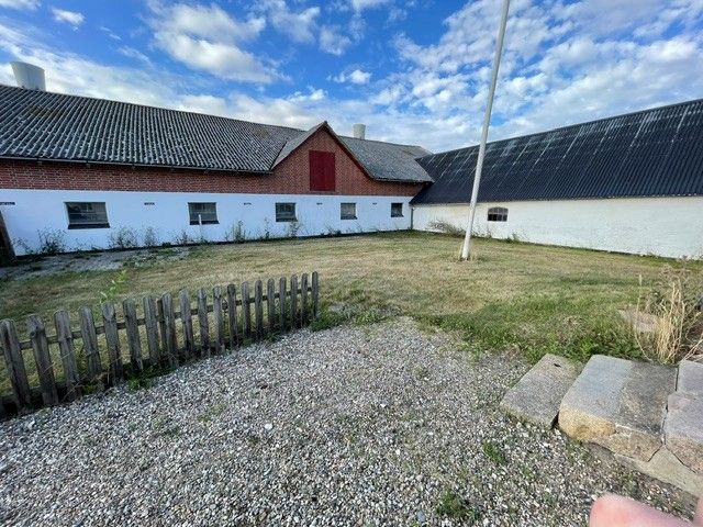 Dejligt hus 300m fra vandet