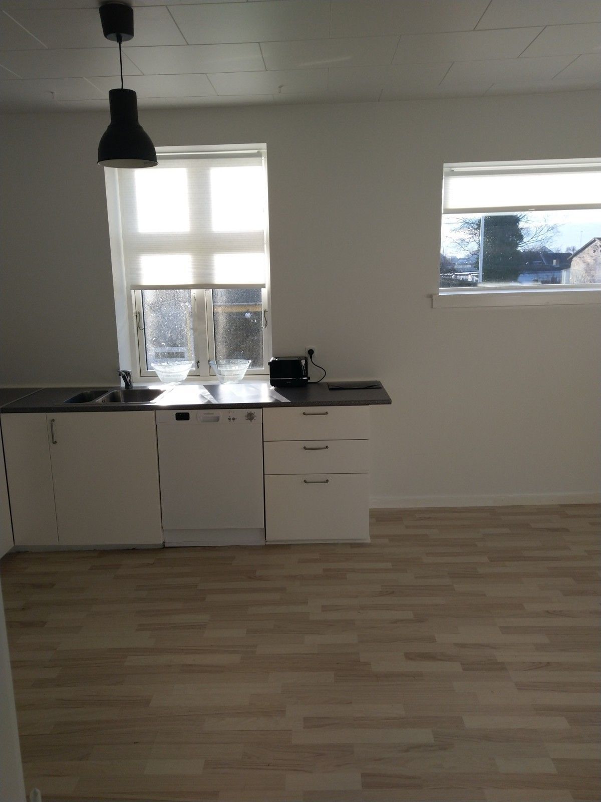 Fuldt stort møbleret/udstyret hus i lejes ud på månedsplan min 4 mdr.