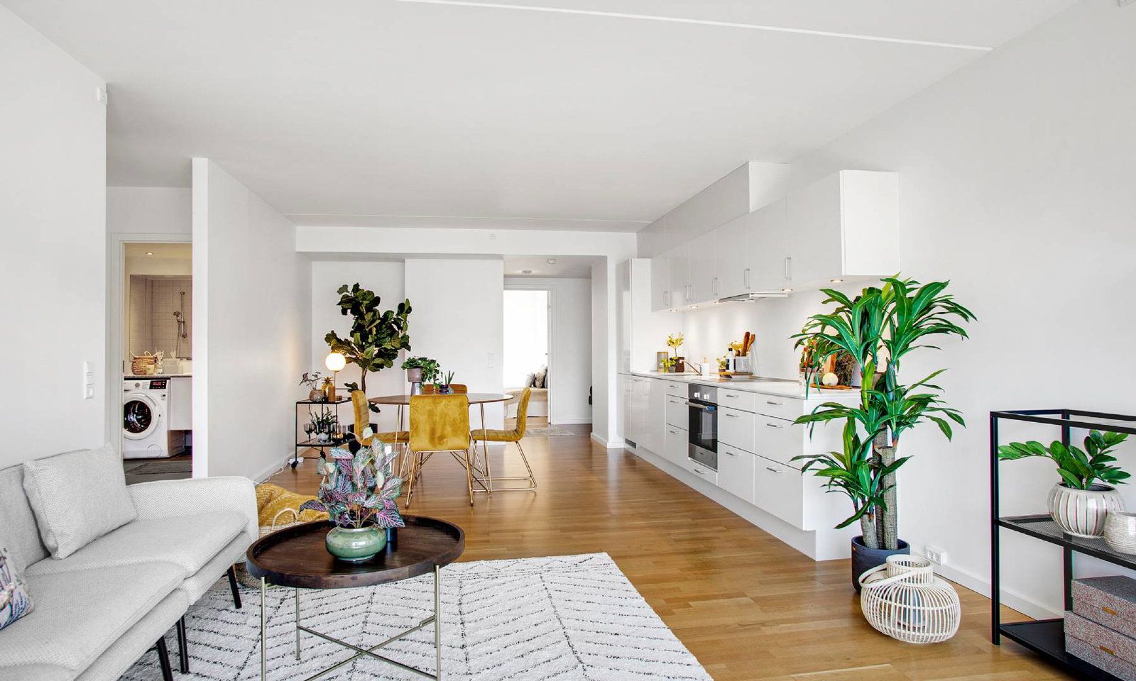 En af Teglholmen’s bedst beliggende boligbebyggelser med vand på tre sider