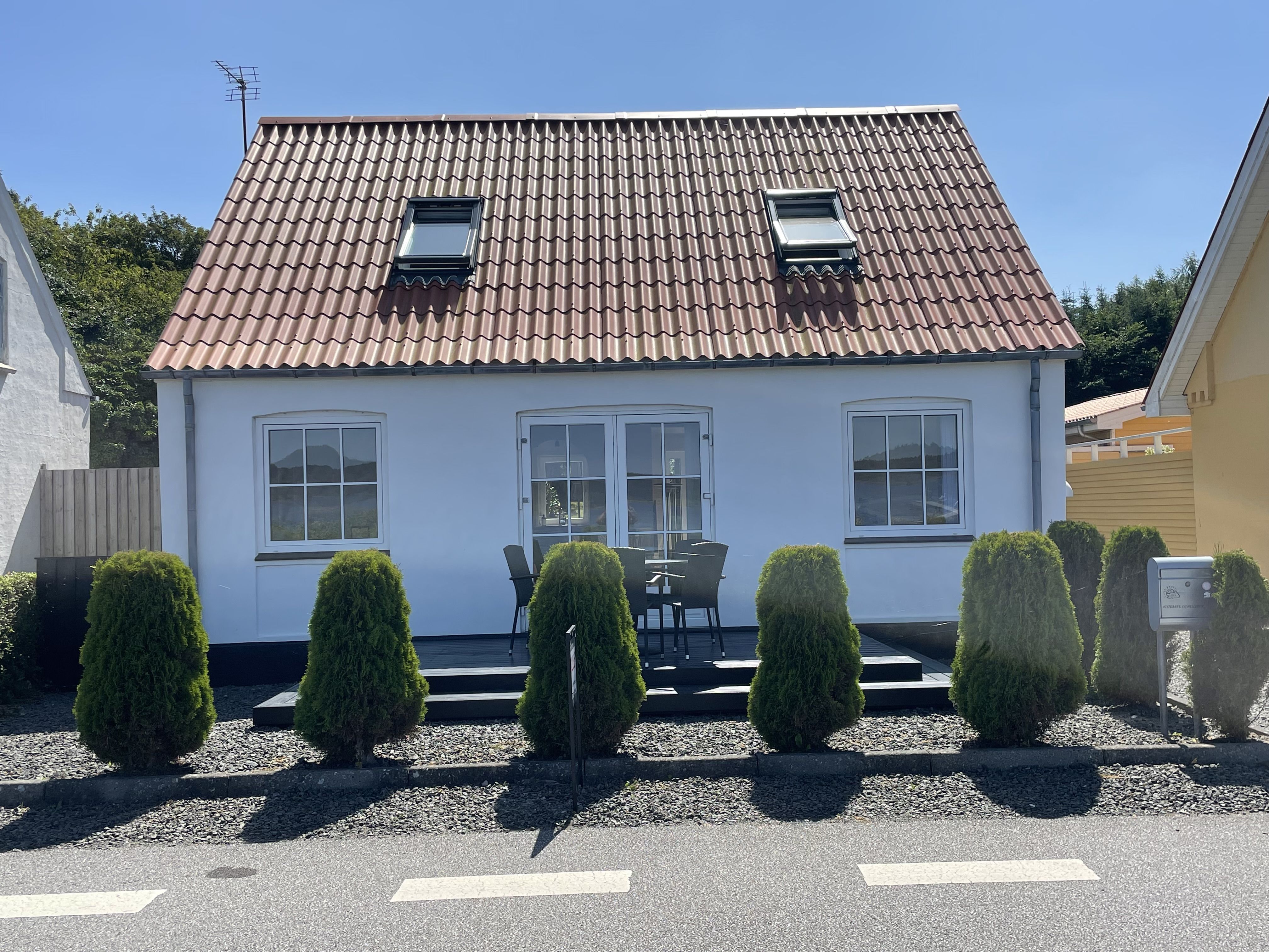 Fjordhuset i Dania - med privat terrasse til vandkanten