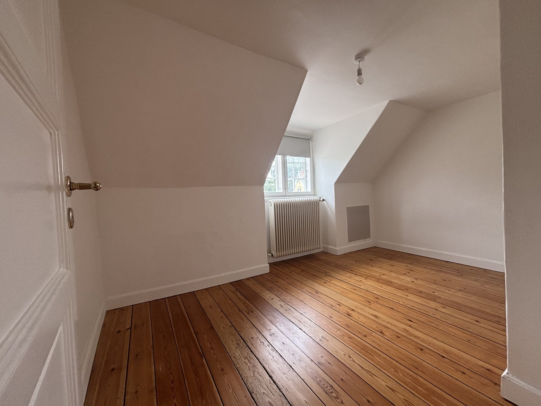 Charmerende stort hus tæt på vandet | Kalundborg