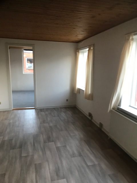 Lille lejlighed i Ejstrupholm udlejes.