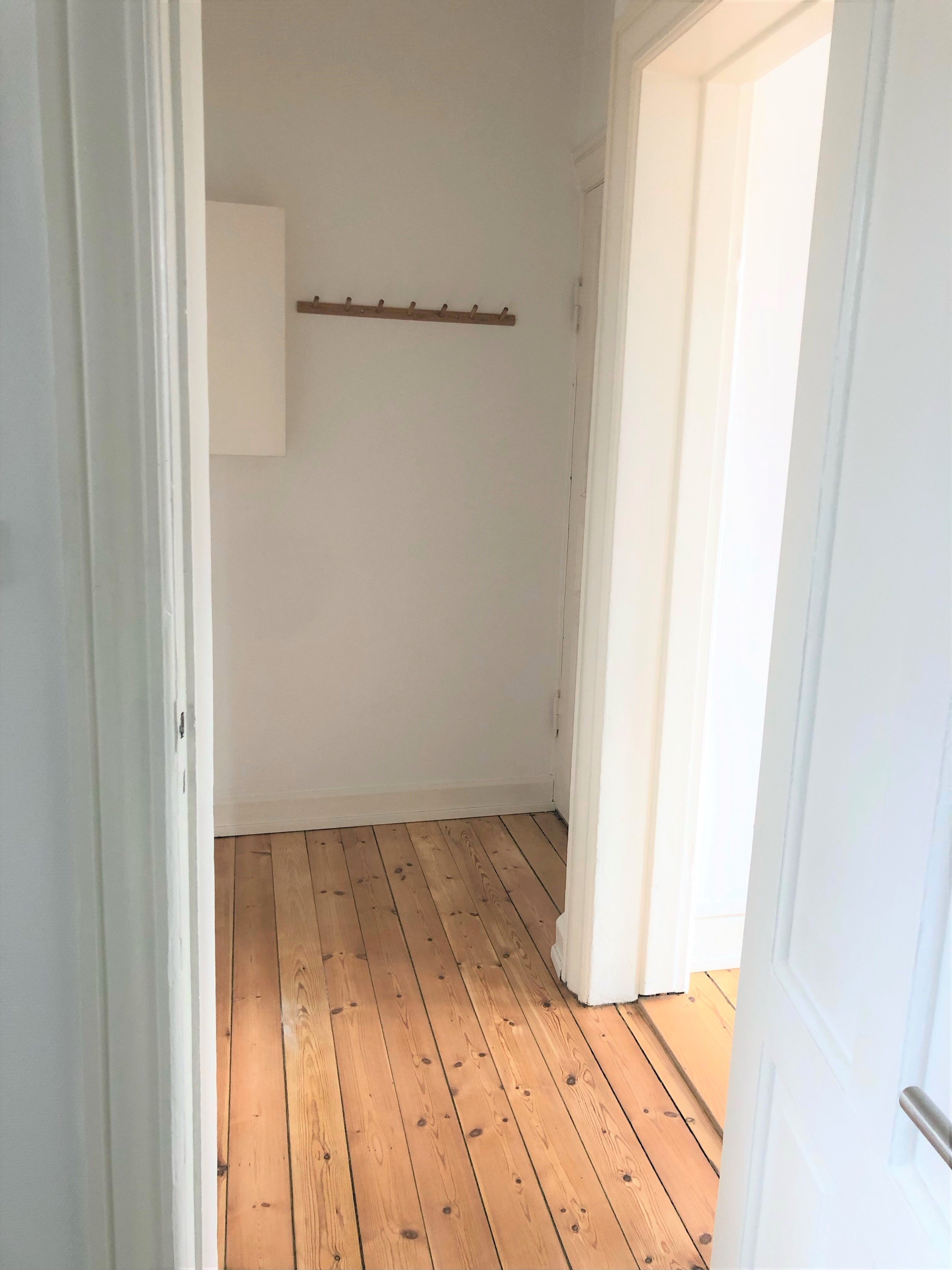 Rigtig fin, høj stuelejlighed på 78 m² - Ikke delevenlig