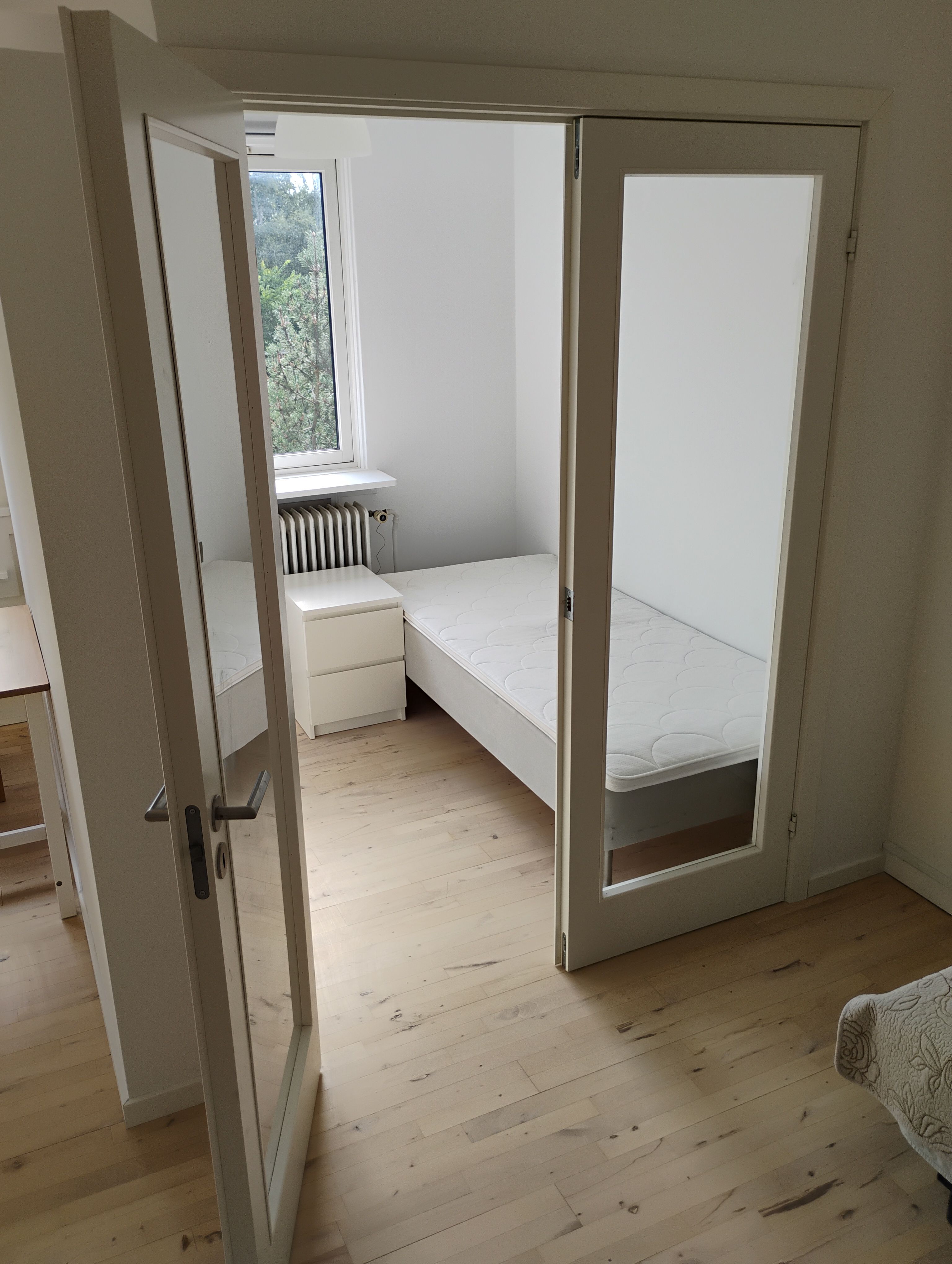 2 Værelset lejlighed på 39 kvm med ny altan /2 Room Apartment with new balcony