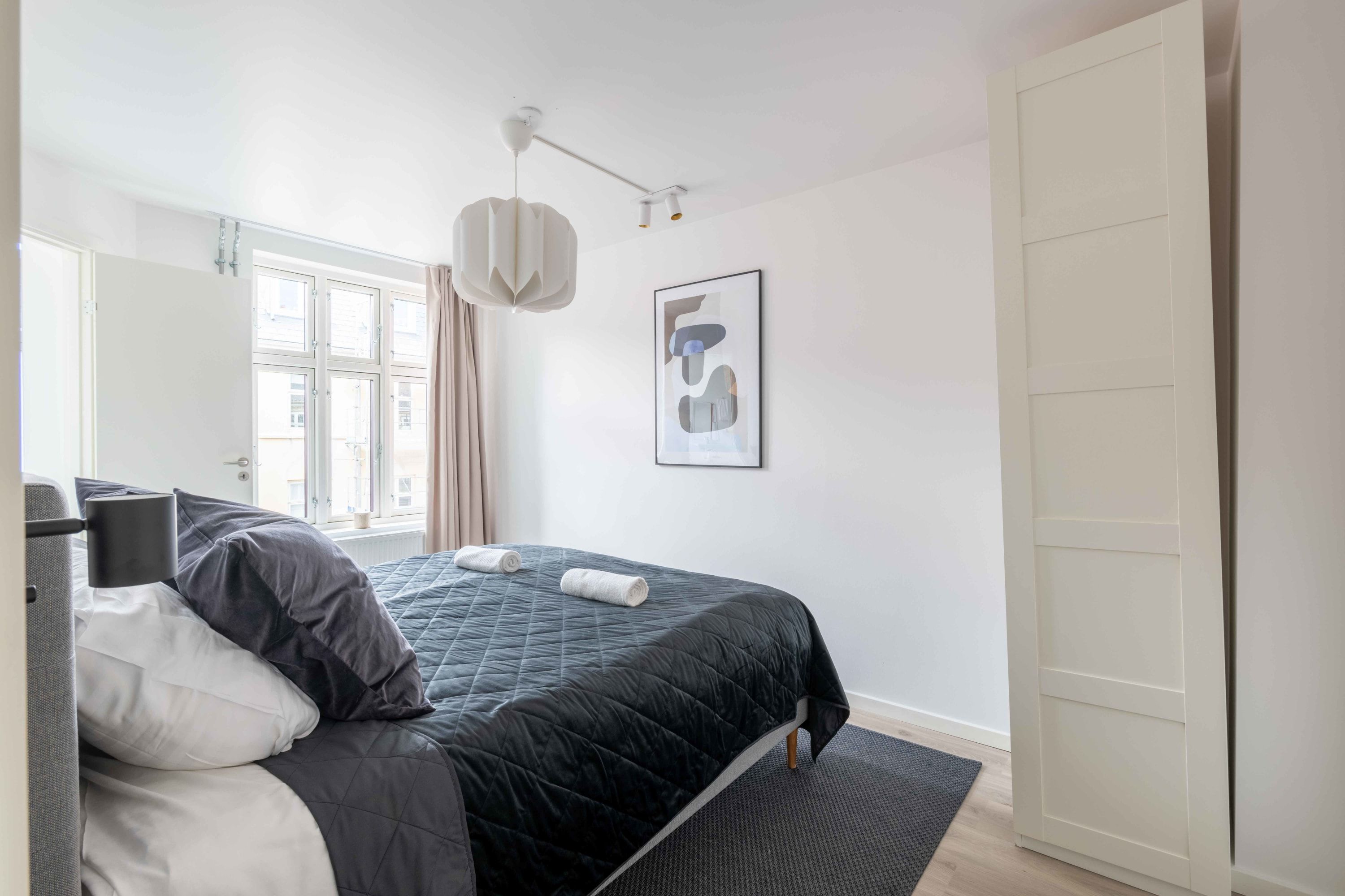 Cosy 59 m² two-room apartment in the heart of Nørrebro, steps from the Metro – all utilities included