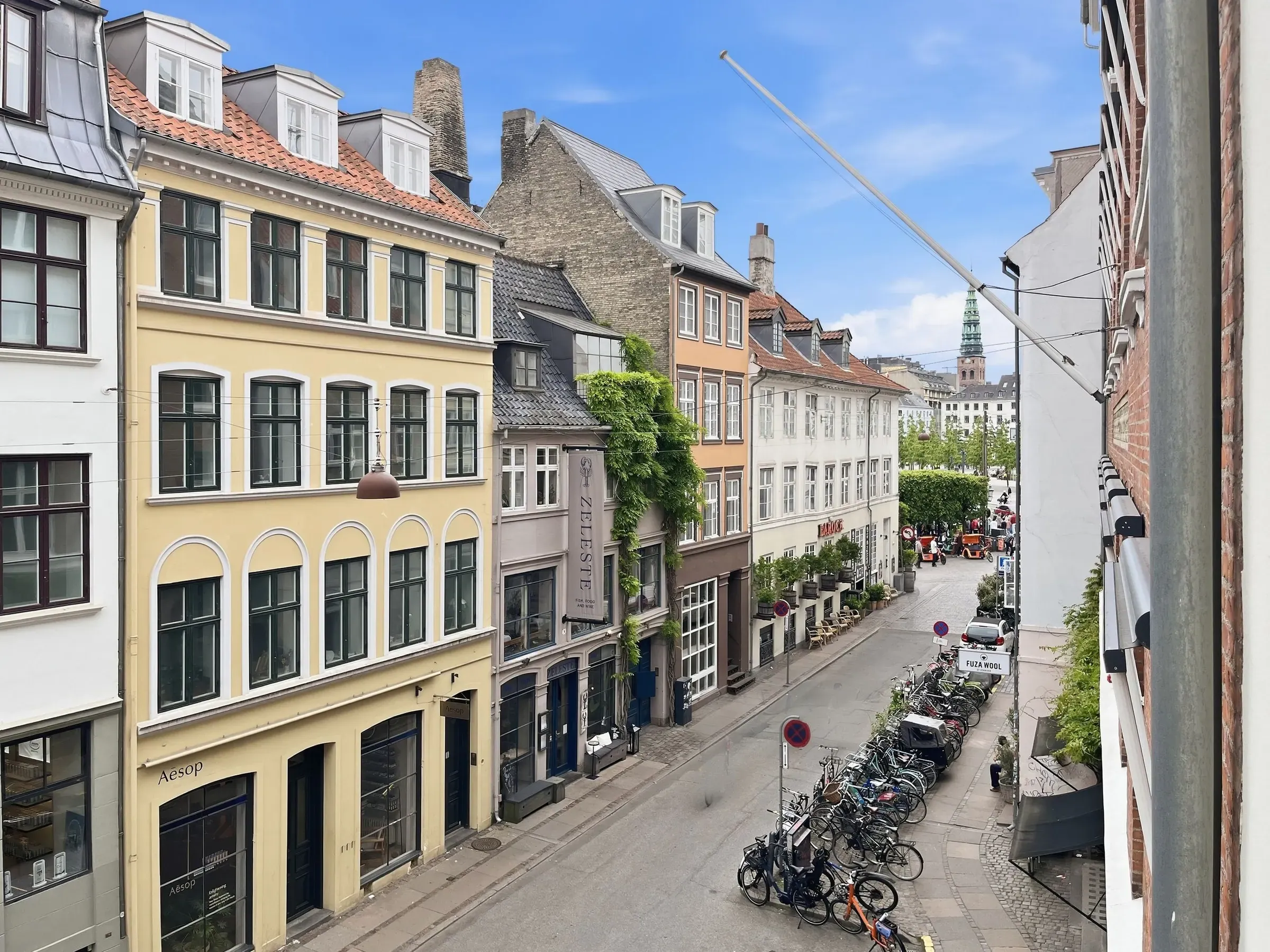 Attraktiv 2-værelses lejlighed i Store Strandstræde