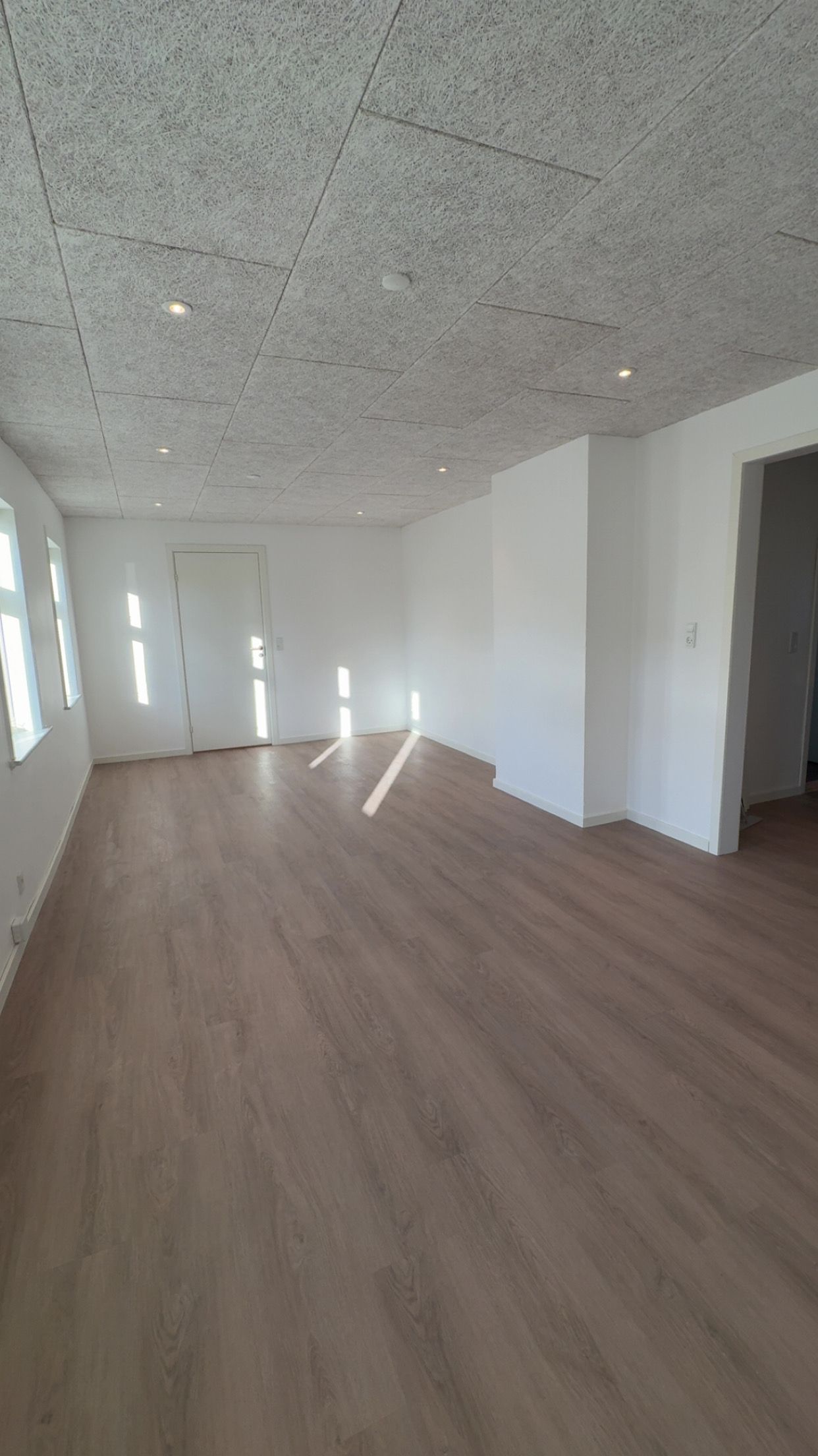 🏡 NYRENOVERET BOLIG TIL LEJE I TARM 🏡 