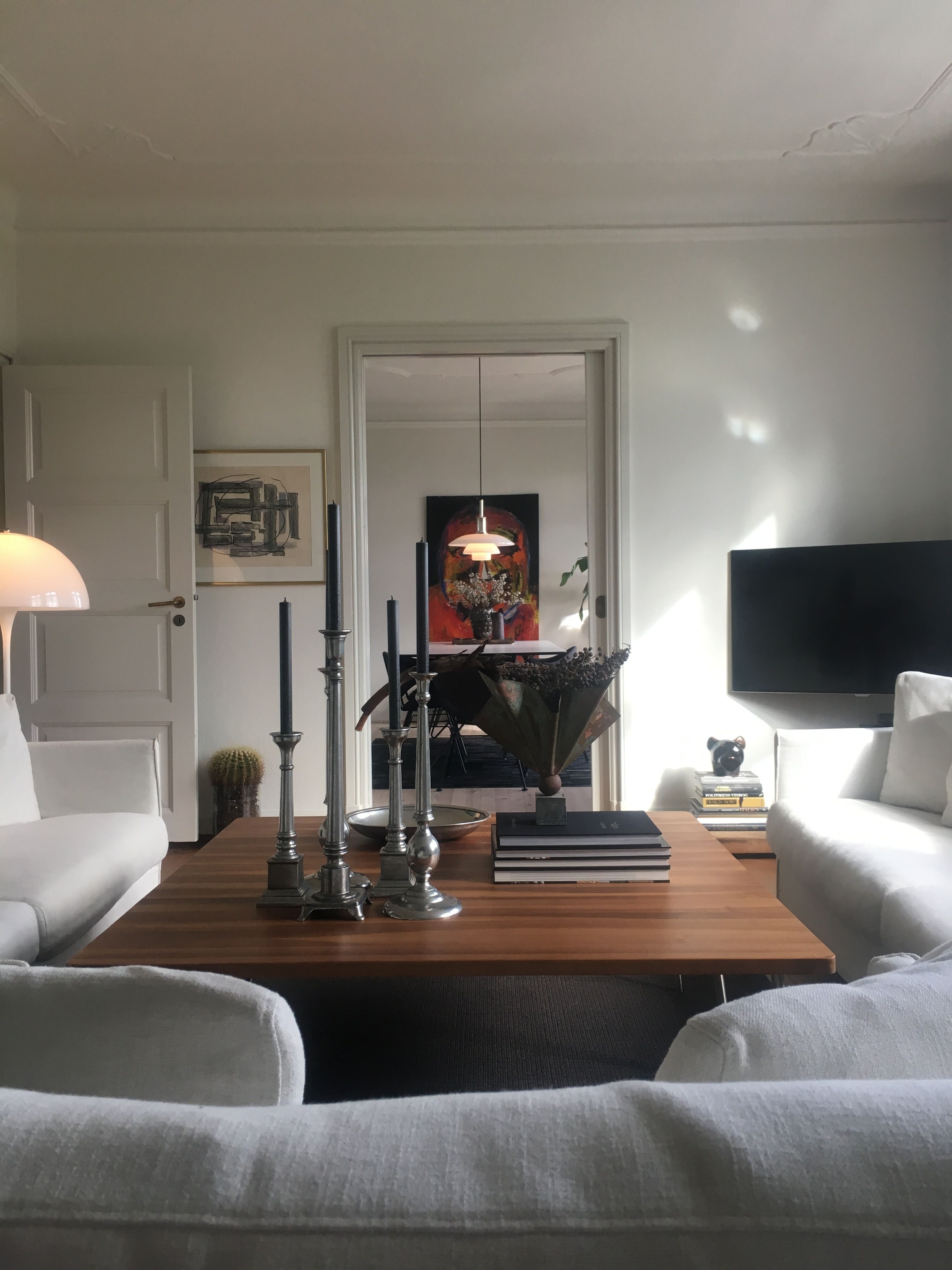 To terrasser, højt til loftet & dejligt lys