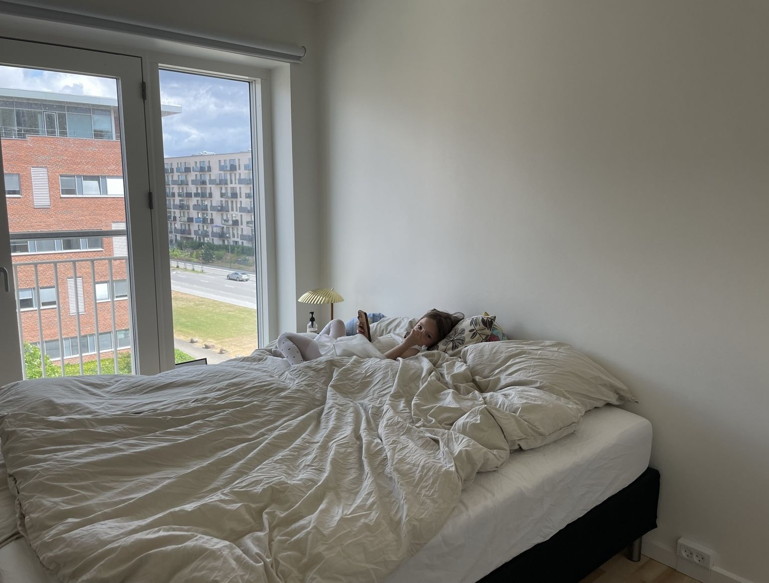 SKØN 3-værelset lejlighed med smuk udsigt udlejes!