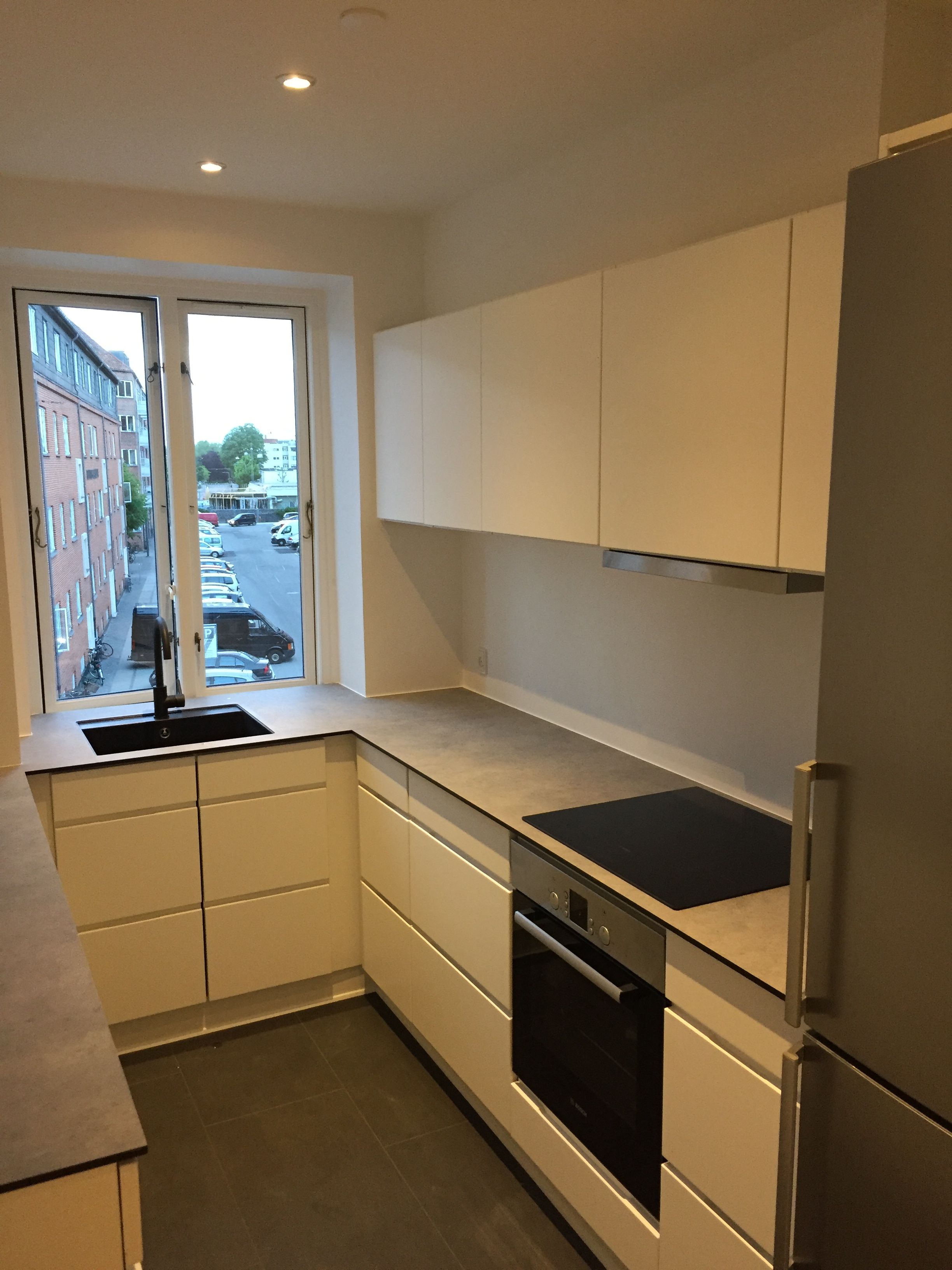 3 vær. moderniseret + 2 små altaner på Frederiksberg