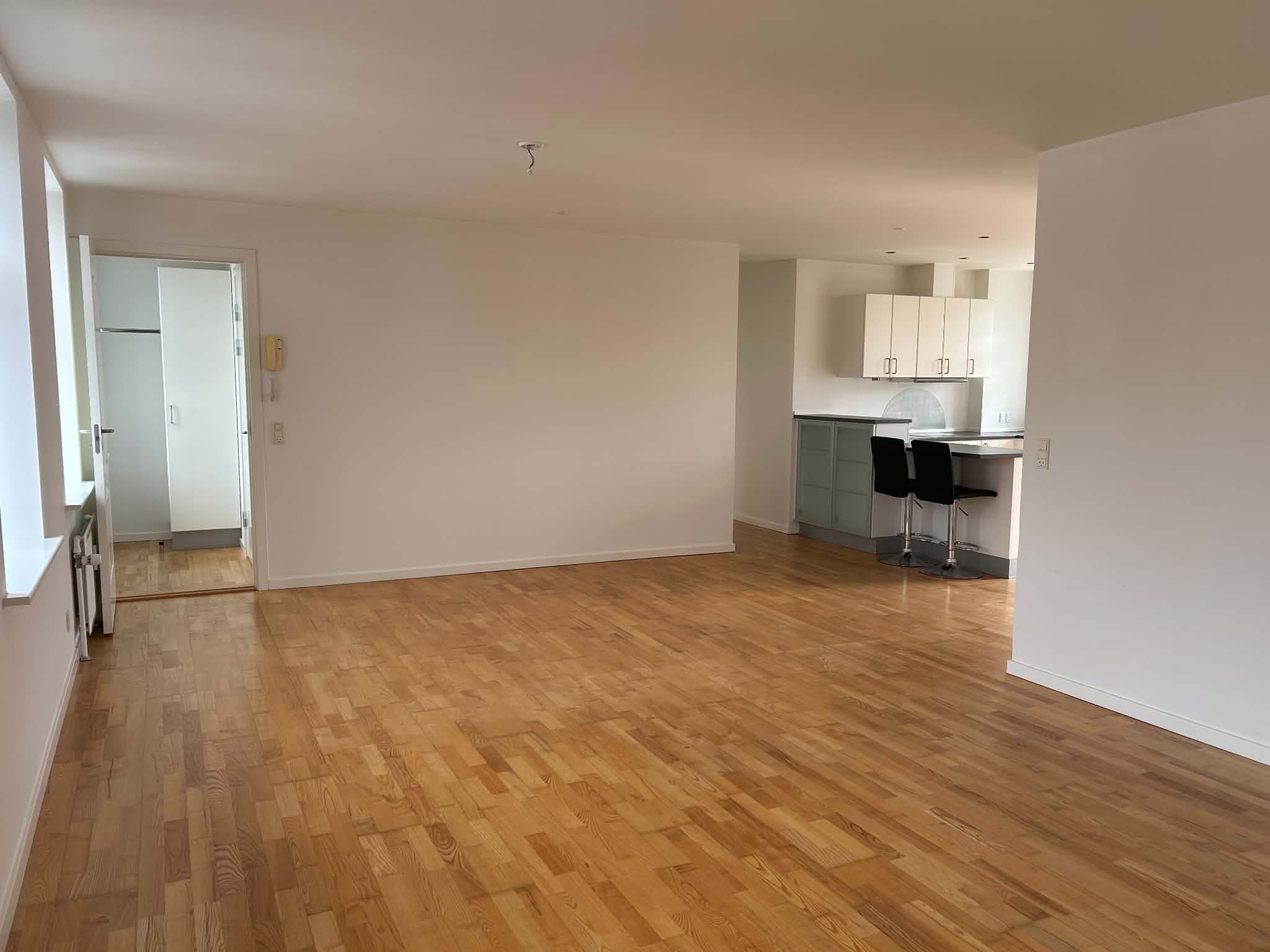 Skøn og rummelig 4-værelses lejlighed på 124 m² i Randers