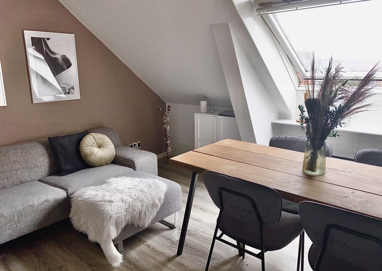 FLOT RENOVERET LEJEMÅL MIDT CENTRUM