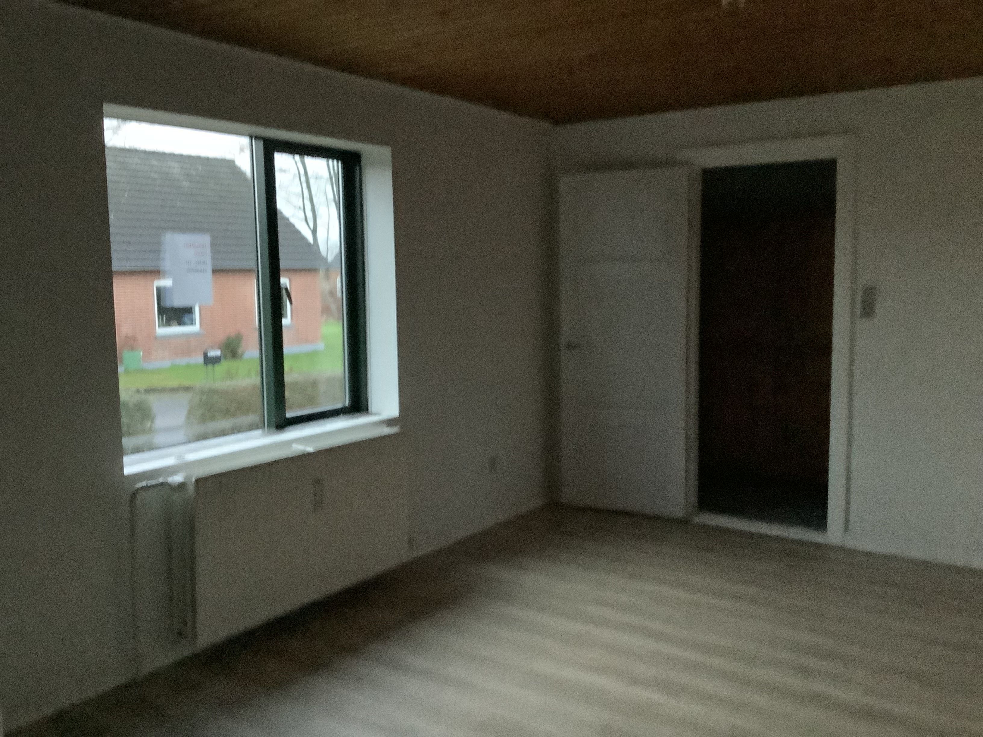 2 værelse  ledig