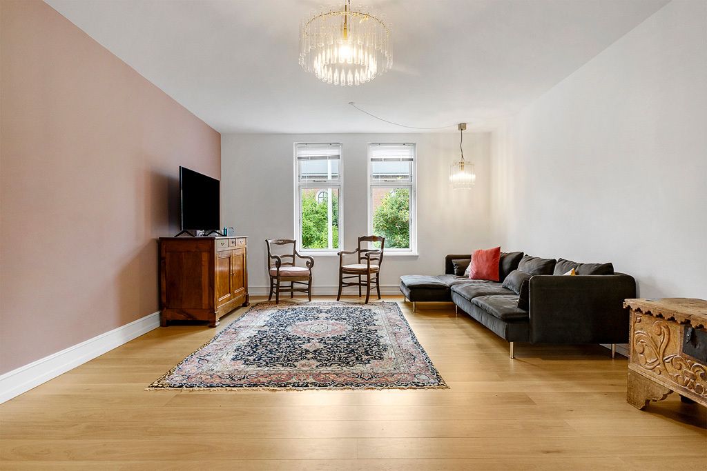 Charmerende og rummelig bolig placeret centralt i Valby