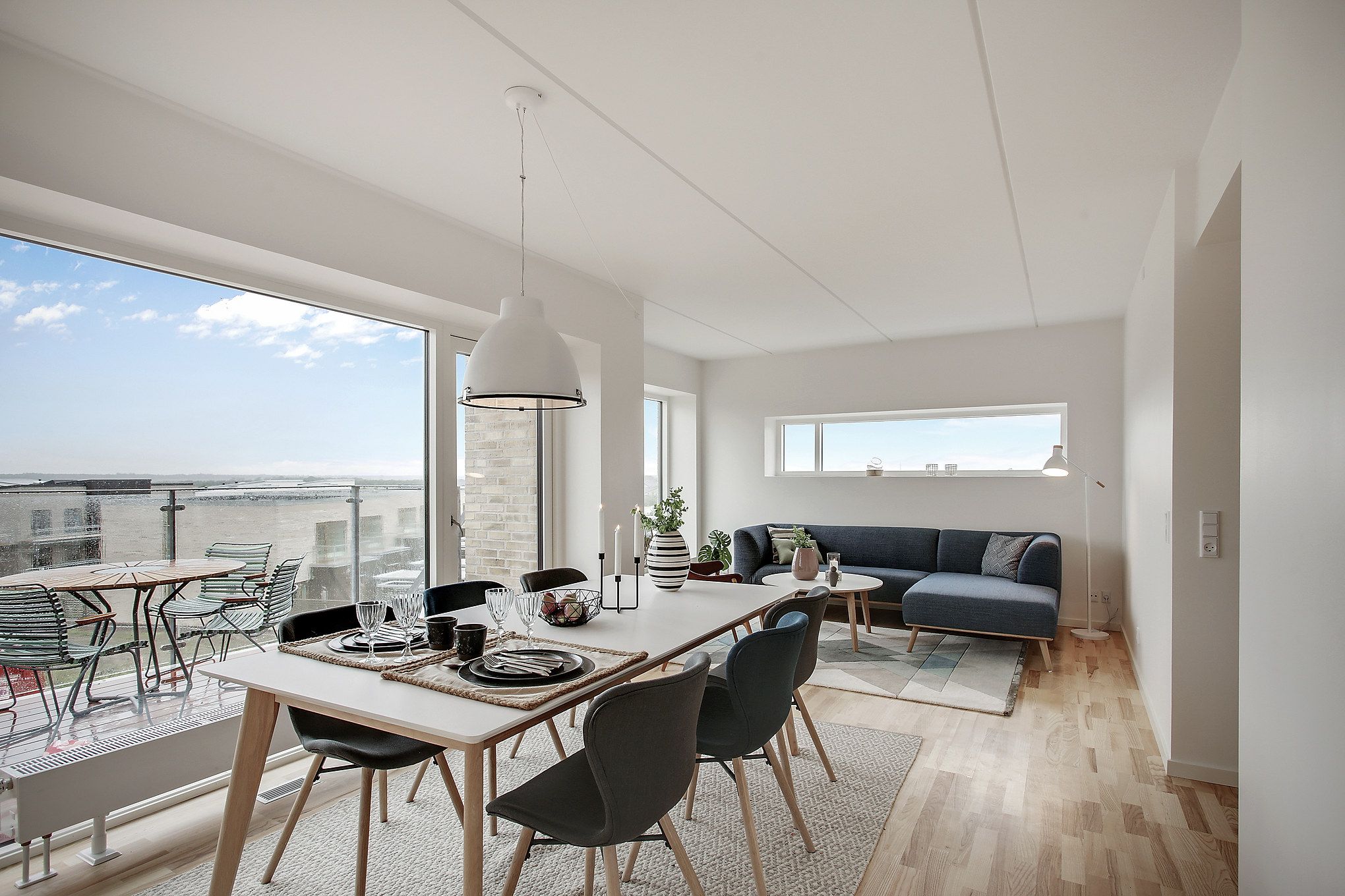 Stor rummelig 4 værelses bolig i børnevenligt område.