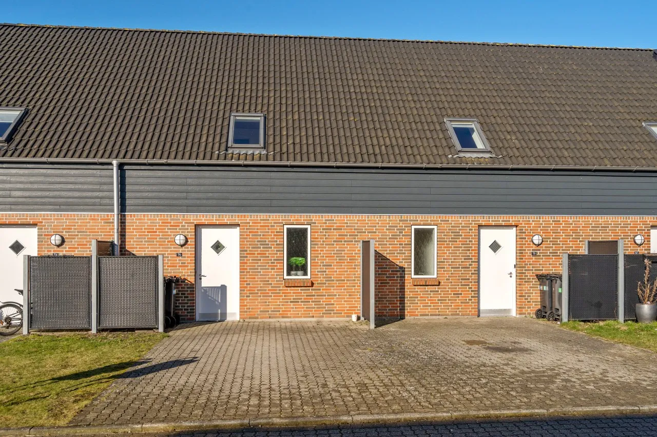 4 værelses rækkehus på Bjerggårdsløkken i Odense Nø udlejes