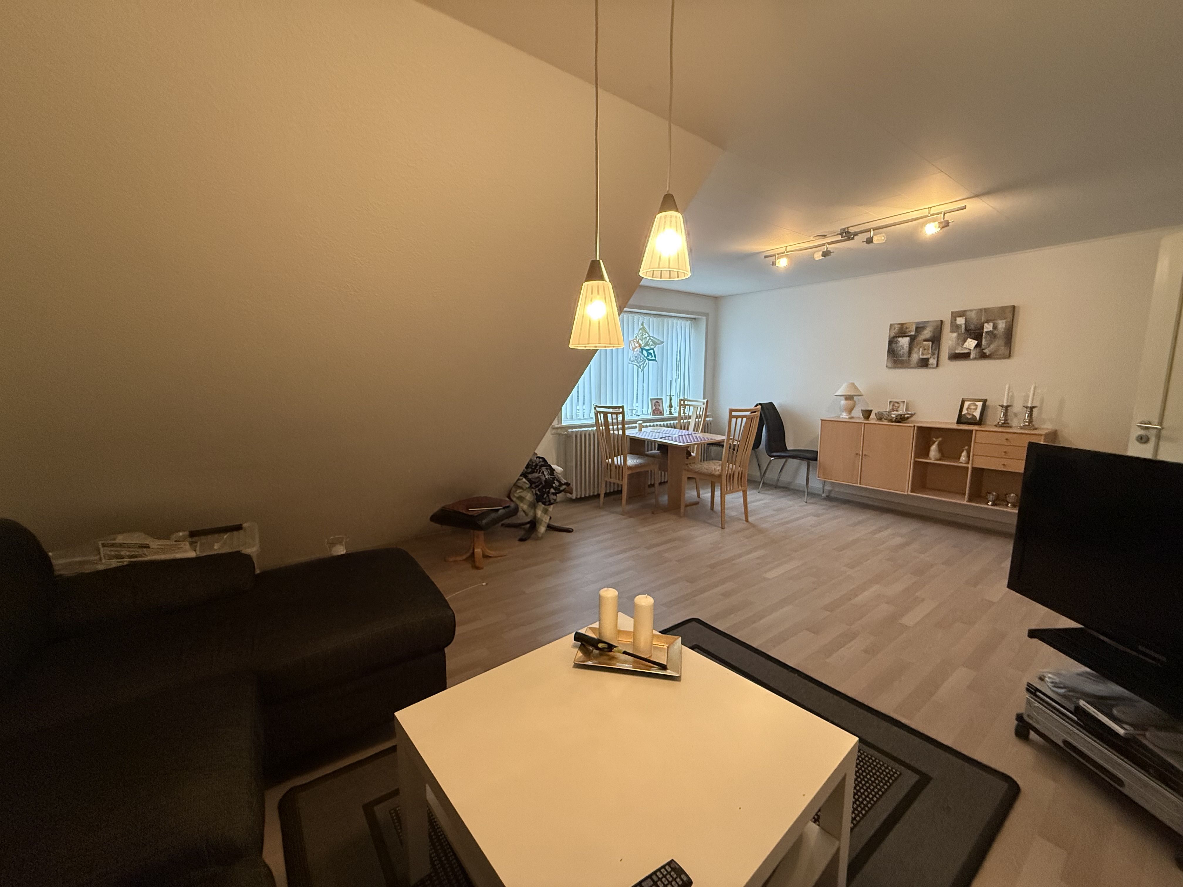 HYGGELIG 2-VÆRELSES LEJLIGHED I LØGSTØR – 60 M²