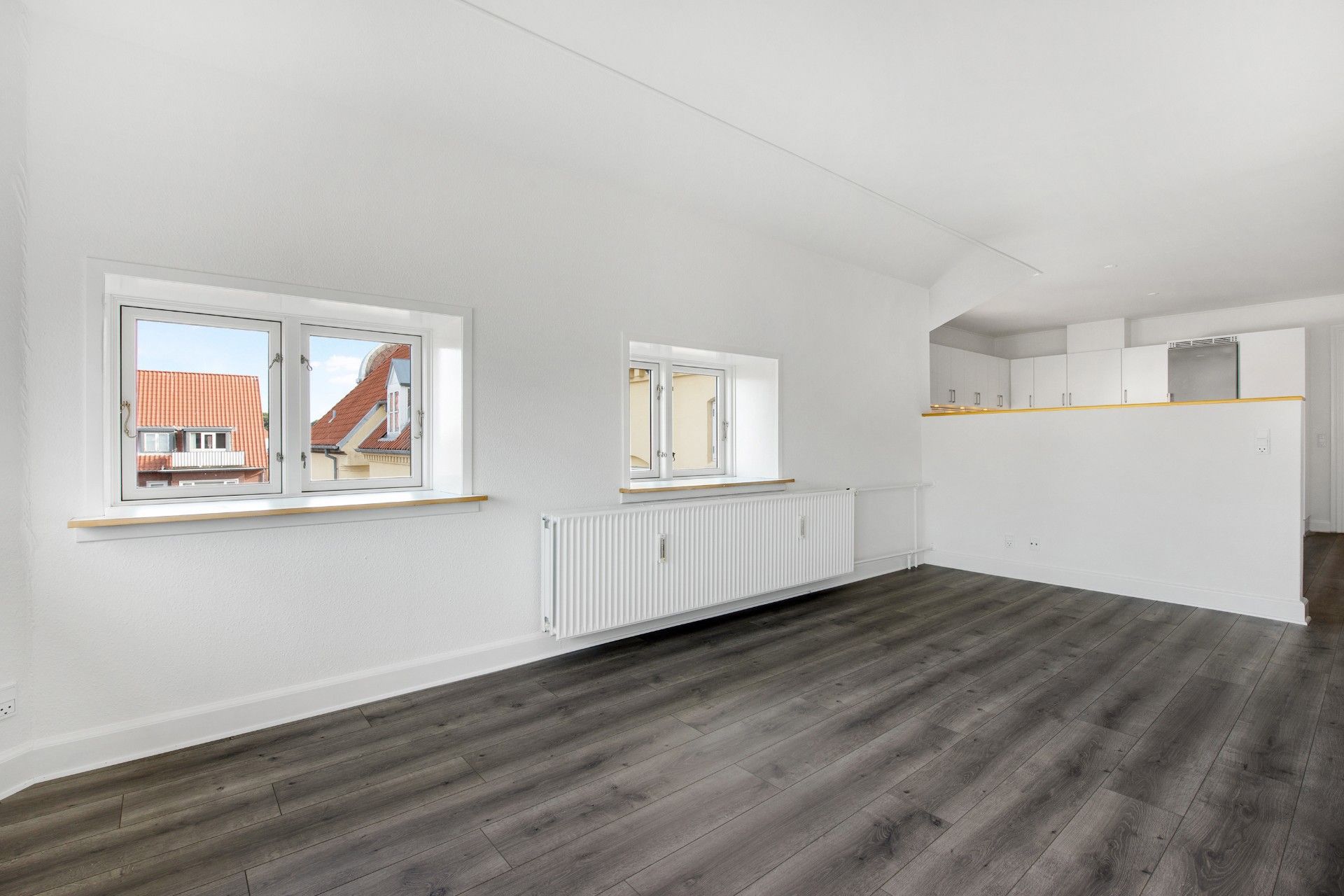 Stor 2 værelses lejlighed med smuk udsigt