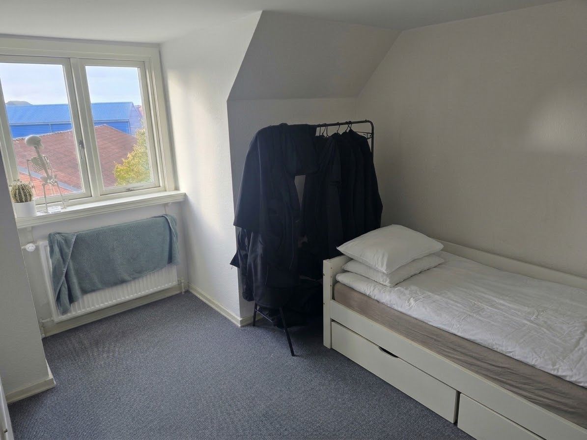 Dejligt 3 vær. lejlighed udlejes.