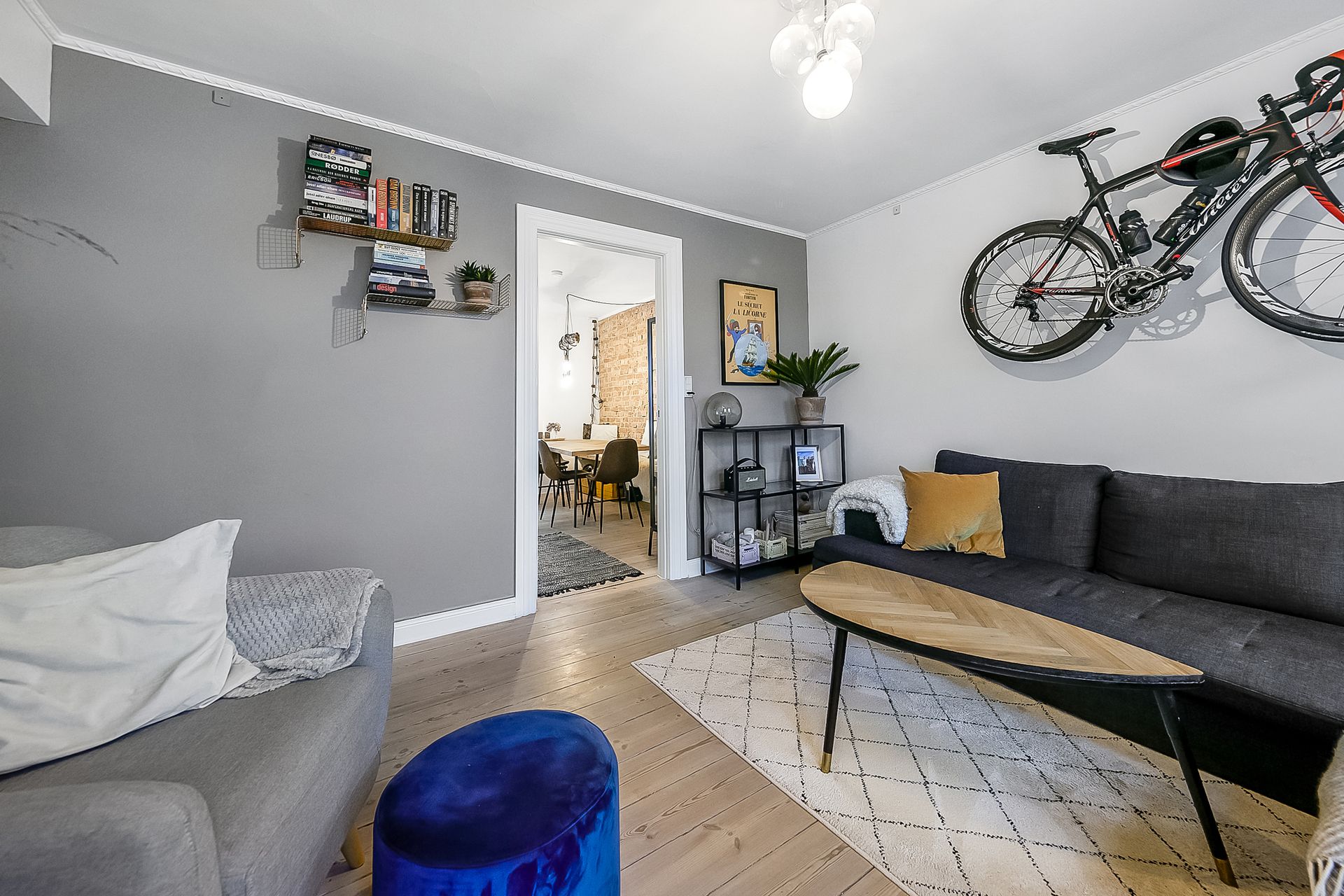 Skøn 3-værelses lejlighed på 73 m² i hjertet af Aarhus C – med egen altan