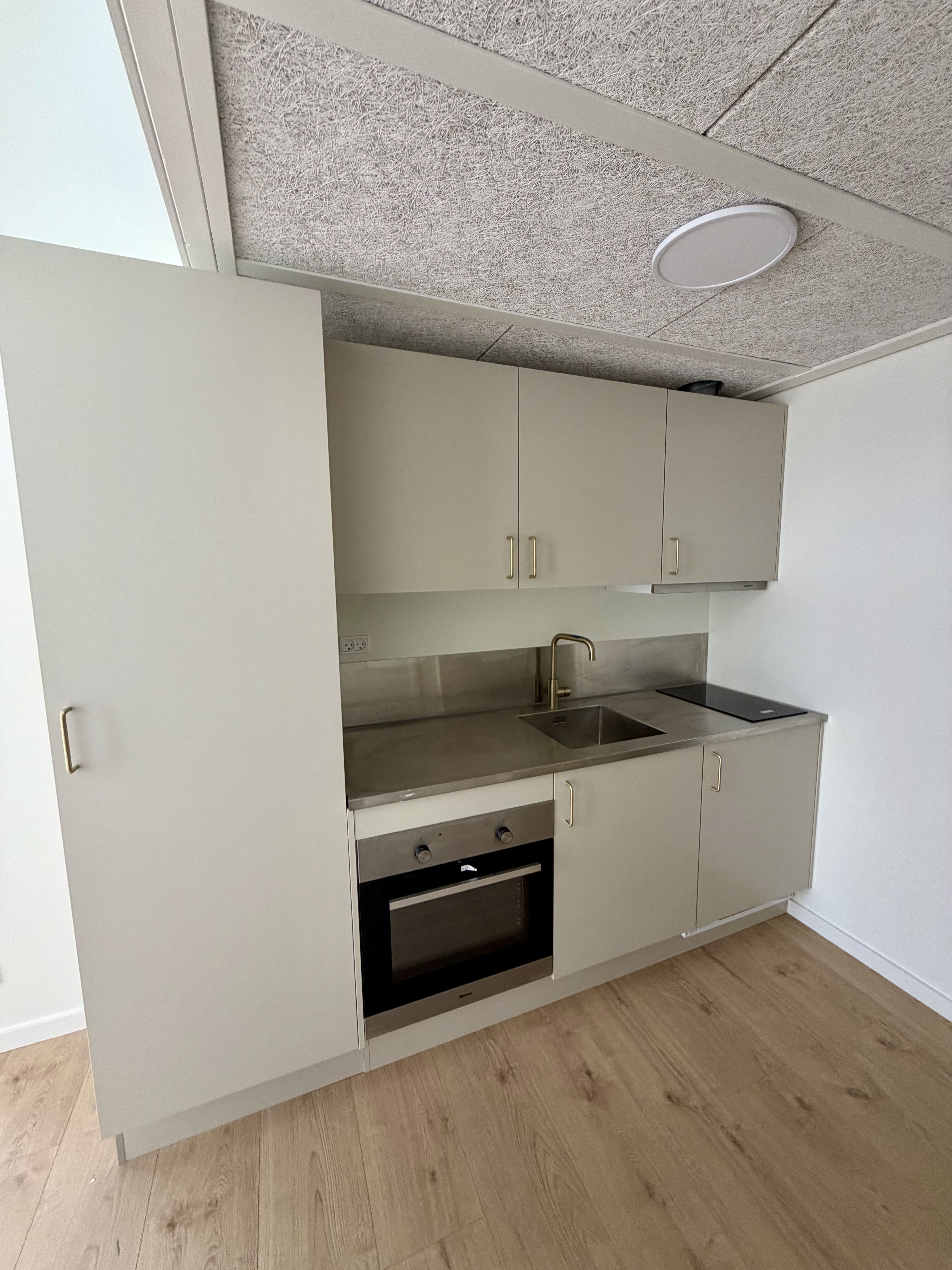 Lys og charmerende 2-værelses lejlighed med privat terrasse på Nørrebro