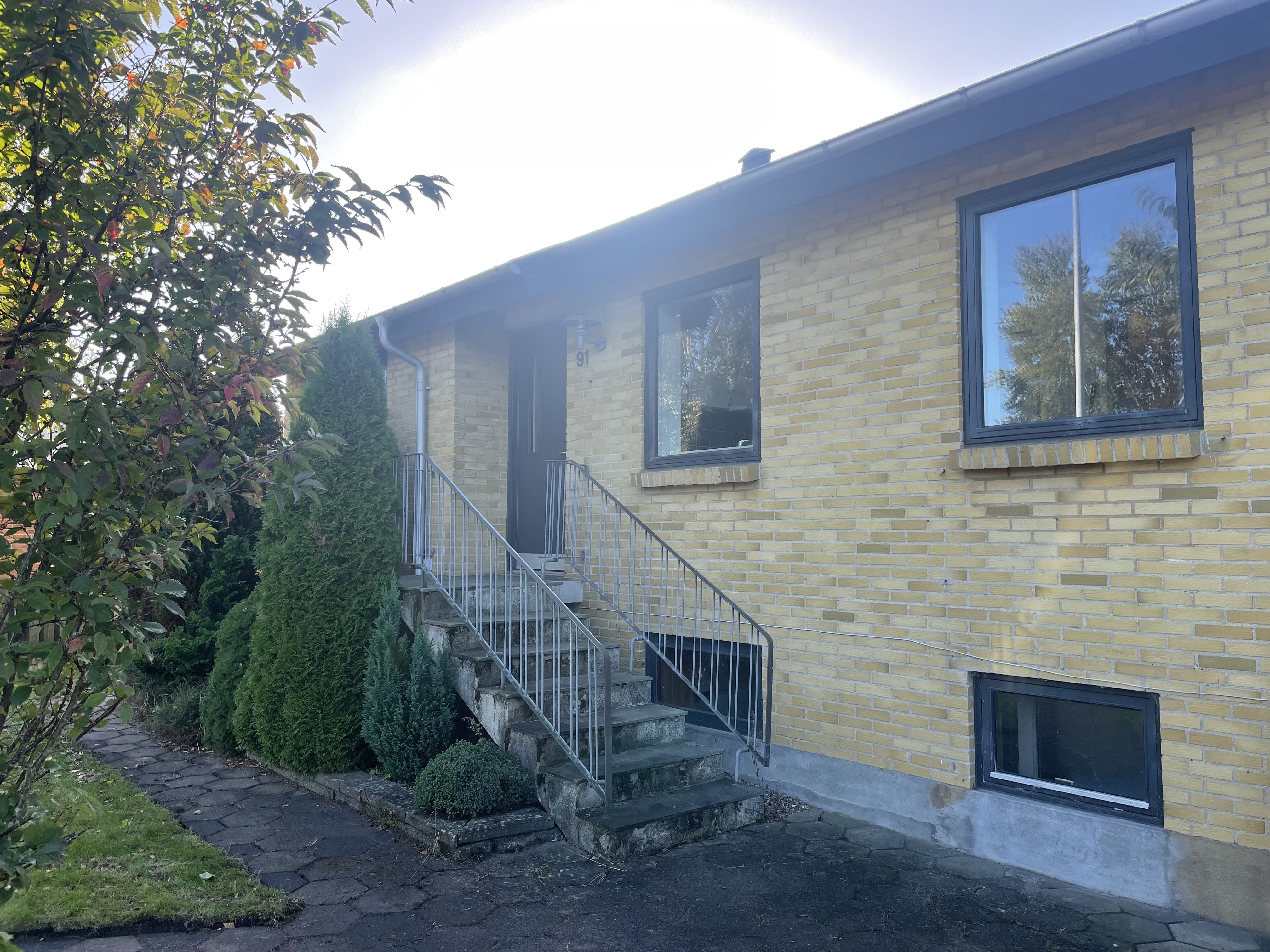 Hus i Herning udlejes 