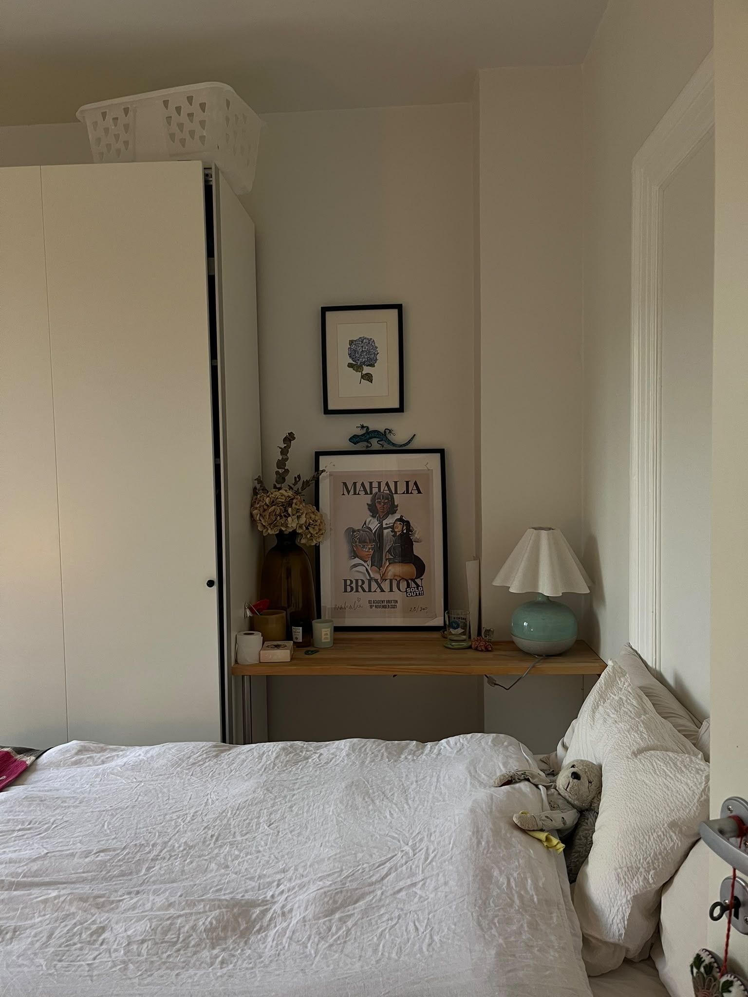 Furnished, bright and cozy 3-room Apartment in Frederiksberg’s Svømmehalskvarter – 68 m² with large courtyard balcony