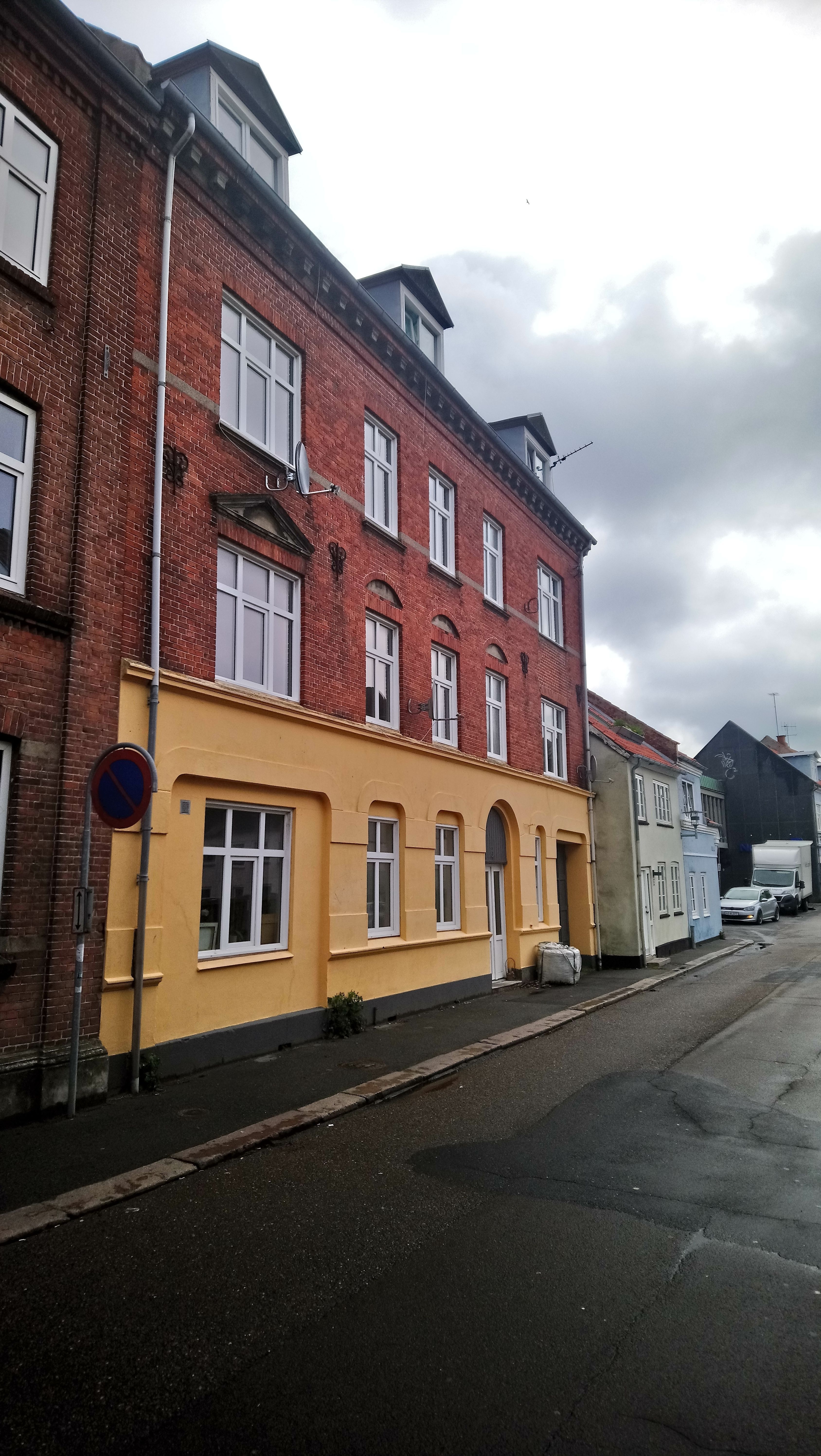 Hyggelig taglejlighed