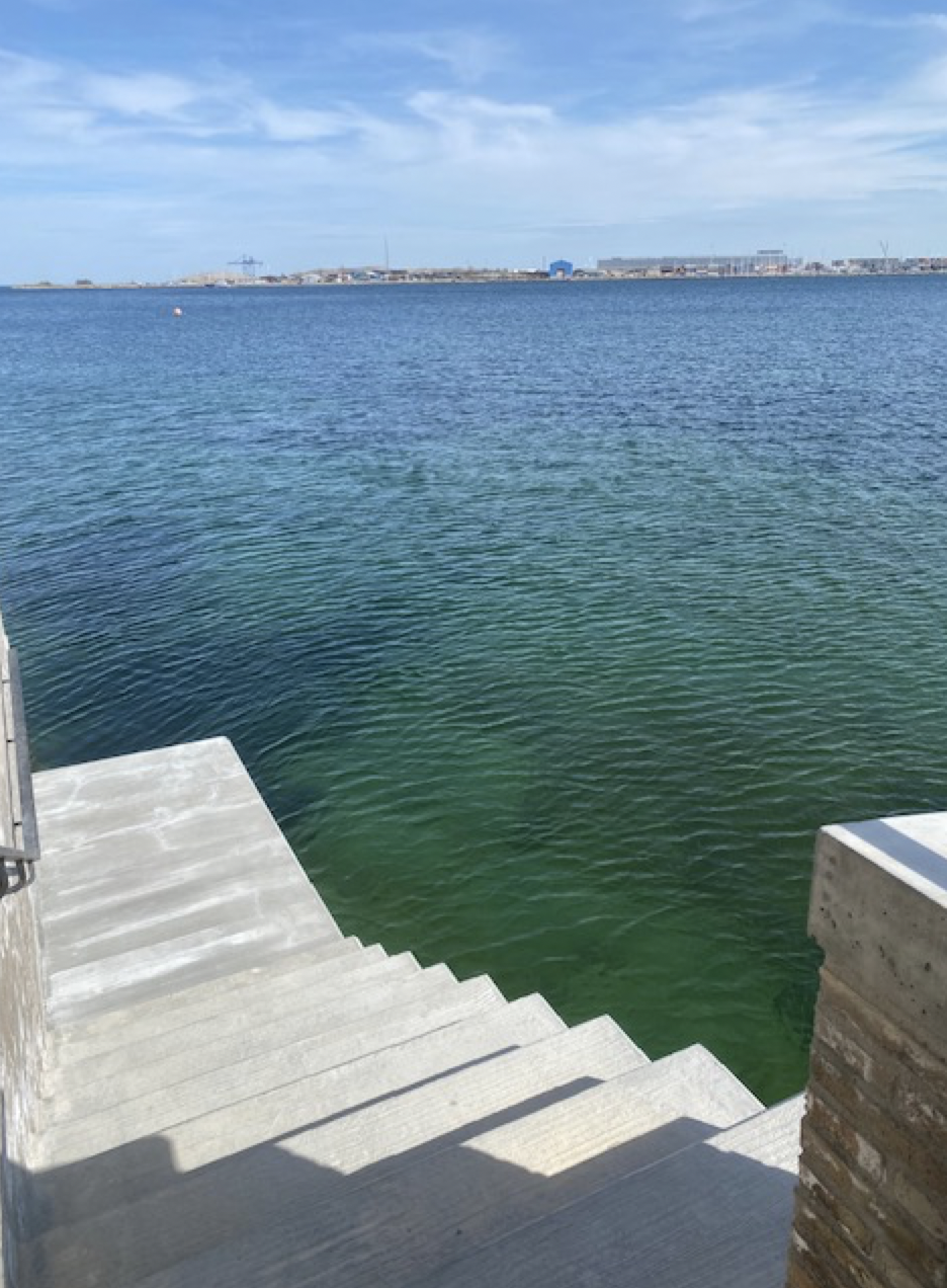 Fantastisk liebhaverlejlighed midt på havet.