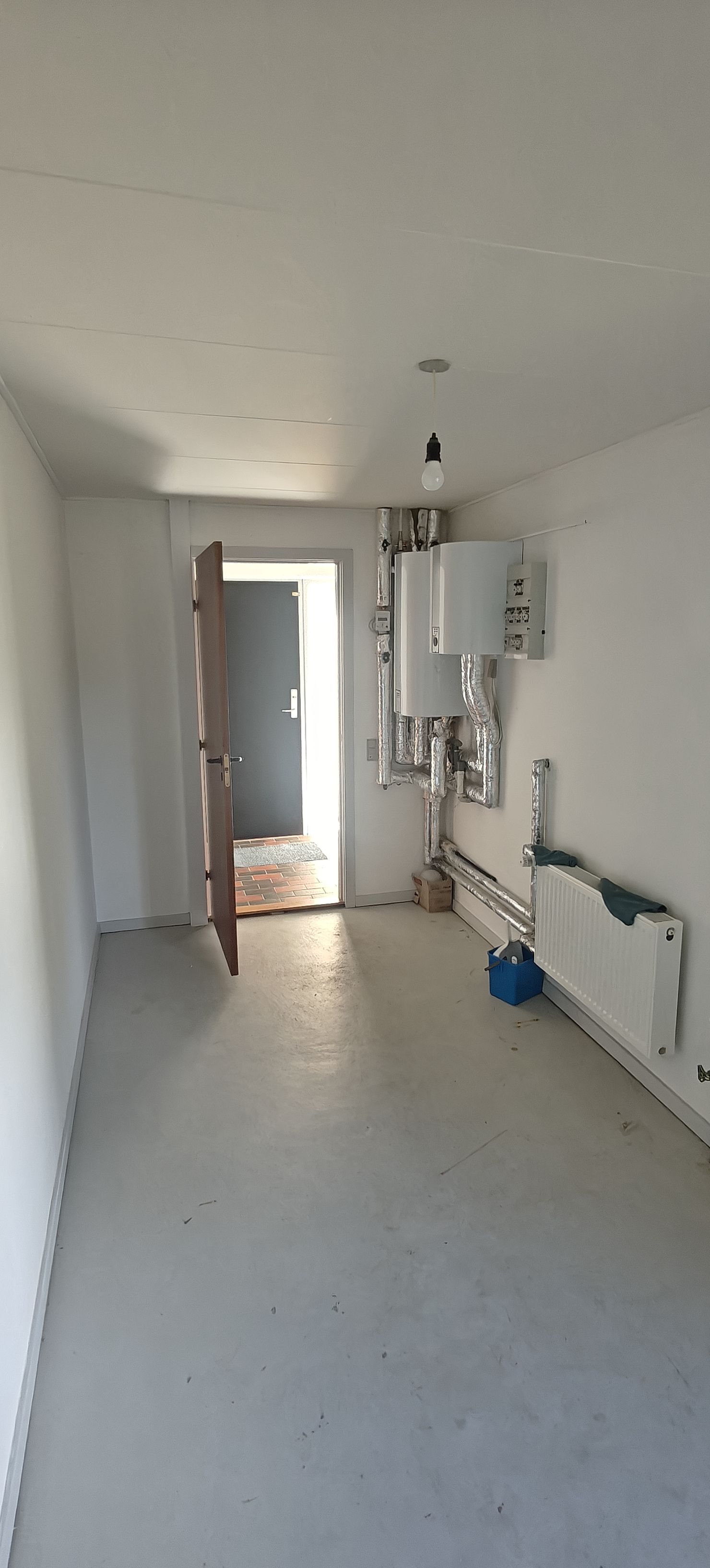 Enderækkehus med flot have 