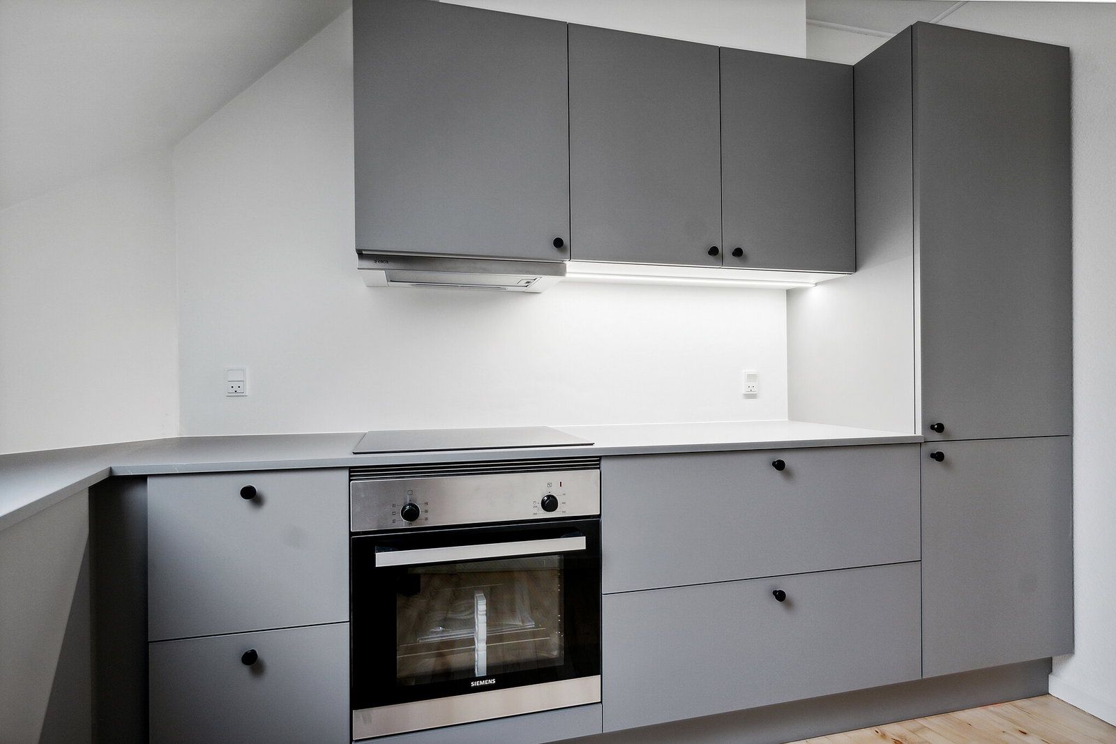 Yderst flot nyrenoveret (i 2024) 2 værelses lejlighed på 70 m² i trygge omgivelser midt i Aalborg