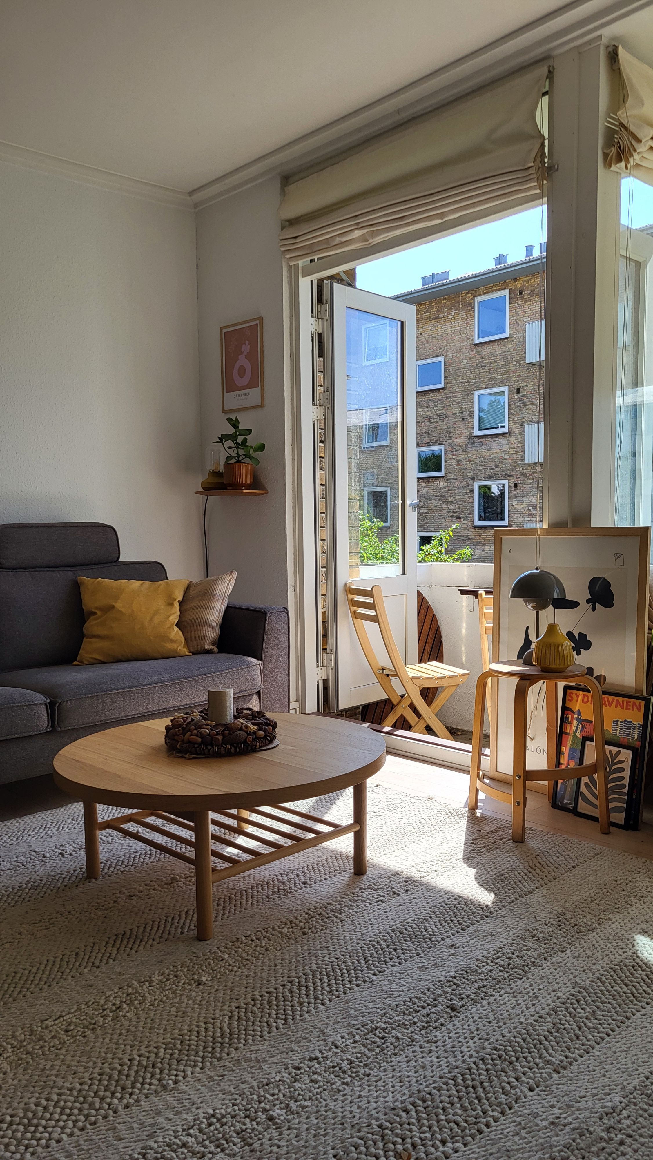 Fully Furnished Two-Room 62 m² Apartment with a Balcony next to Grøndal St. (Pet Friendly)