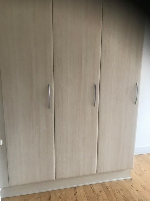 Flot stor 3 værelses til leje med altan.  ( 1 Måned gratis husleje ) 