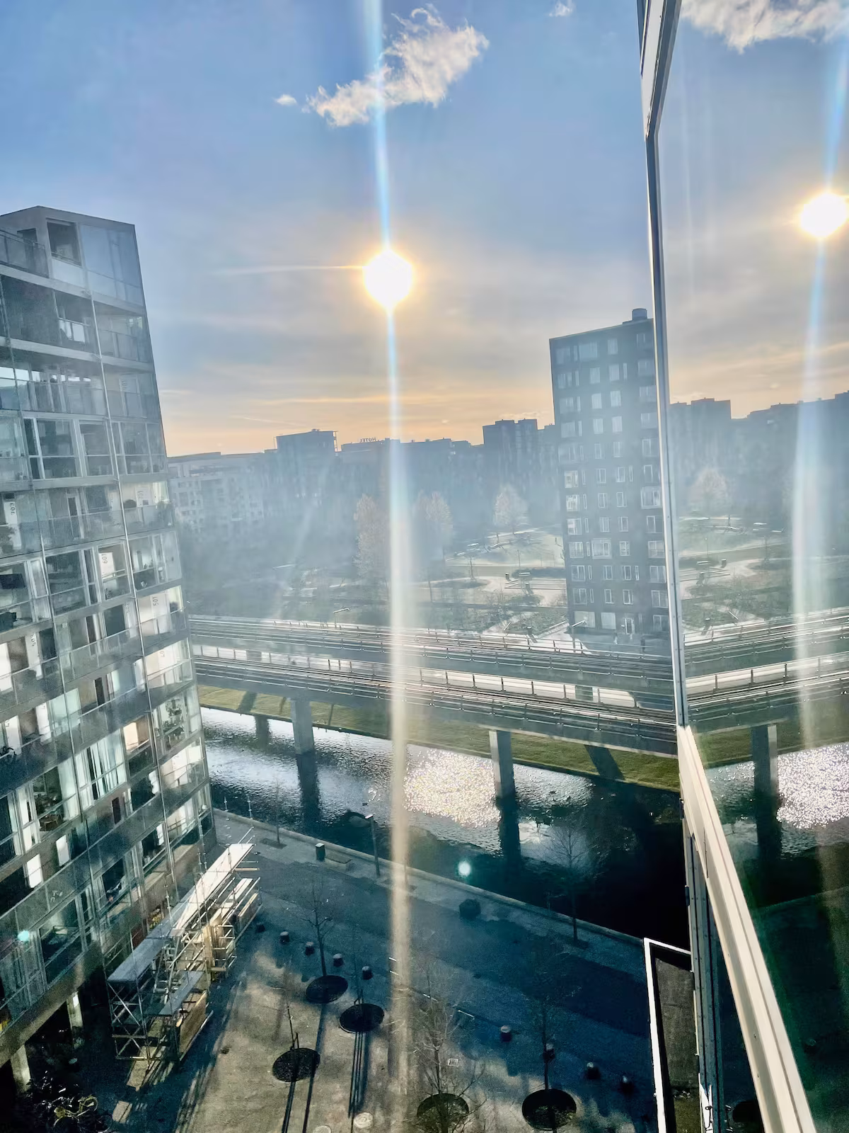 Fully Furnished, Bright New York-Style Apartment on the 8th Floor in Central Copenhagen – 5 Min. to Metro, CPR Registration Available